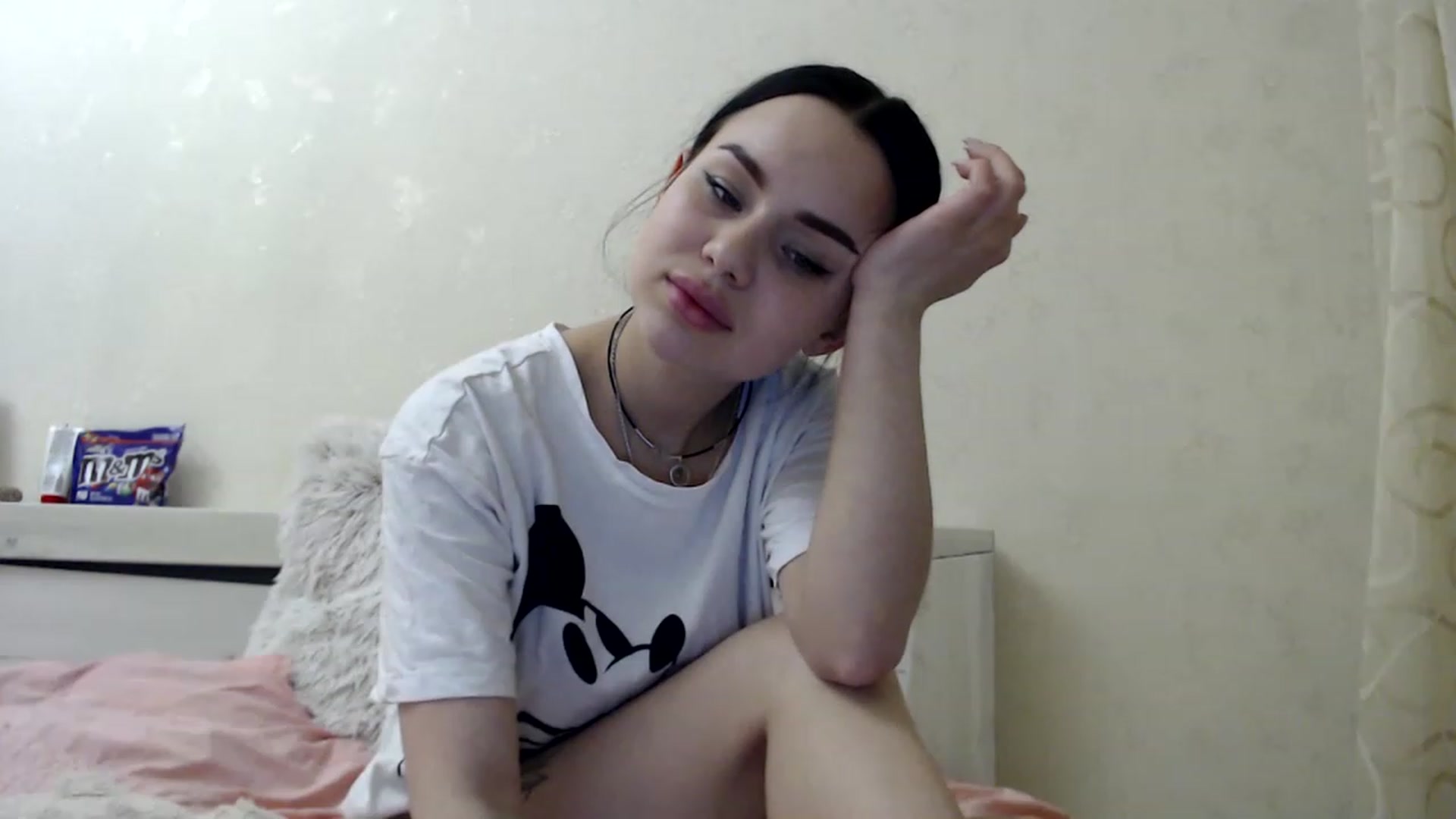 Gallery image thumbnail from Patri_'s myfreecams stream on, 04/02/2023, 23:11 image 18 of 20