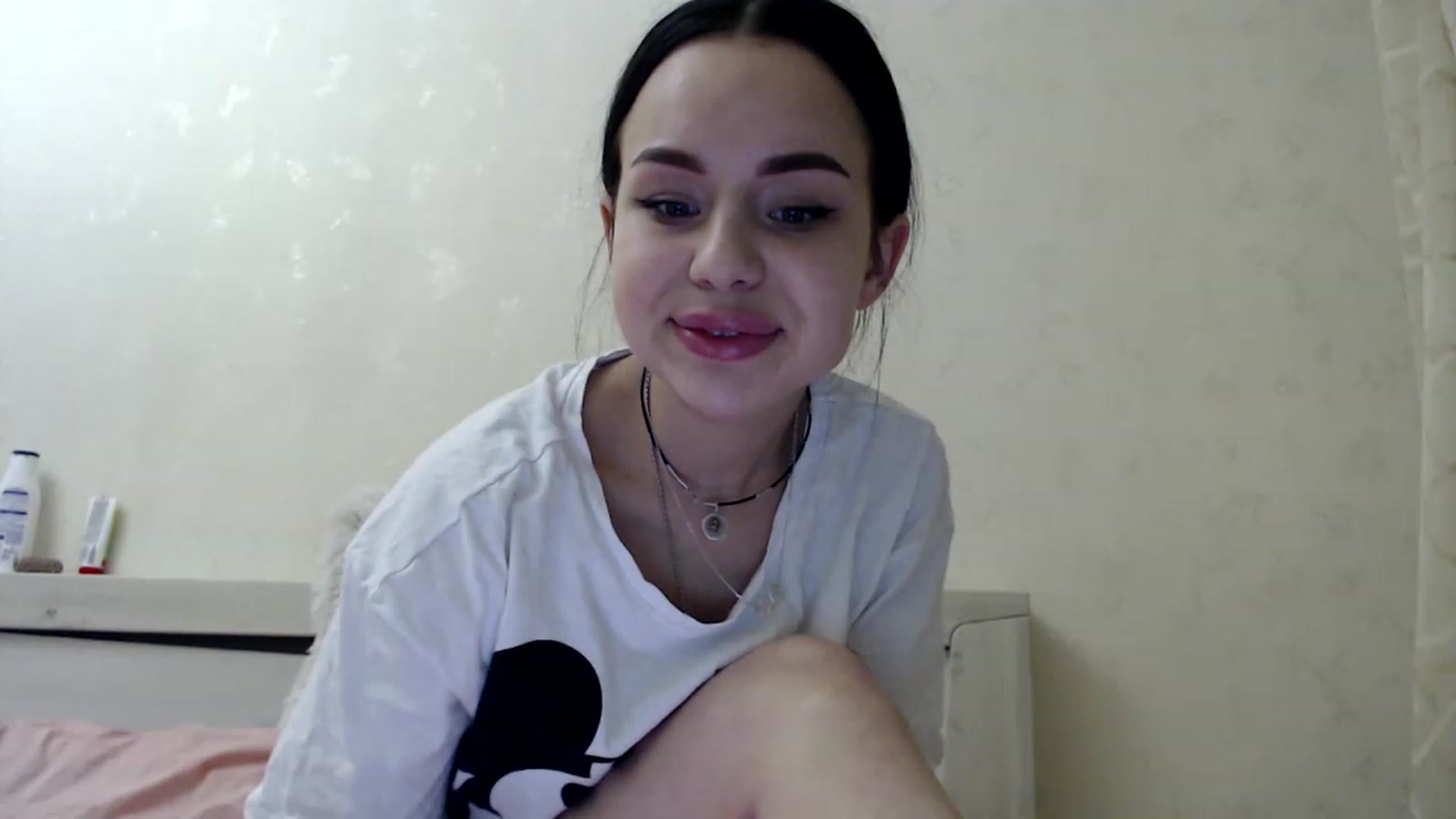 Gallery image thumbnail from Patri_'s myfreecams stream on, 04/02/2023, 23:11 image 7 of 20