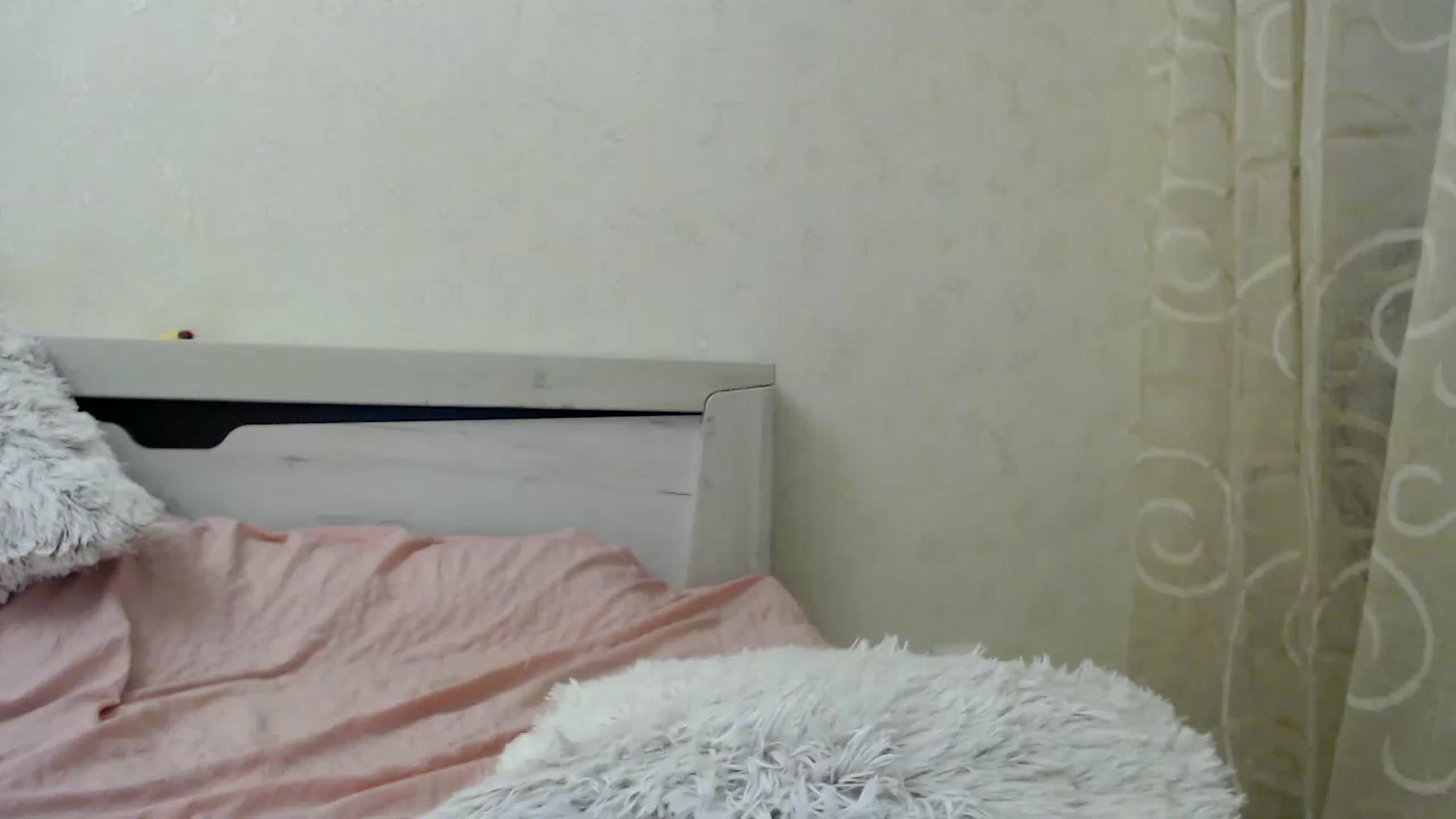 Gallery image thumbnail from Patri_'s myfreecams stream on, 05/14/2023, 22:26 image 12 of 20