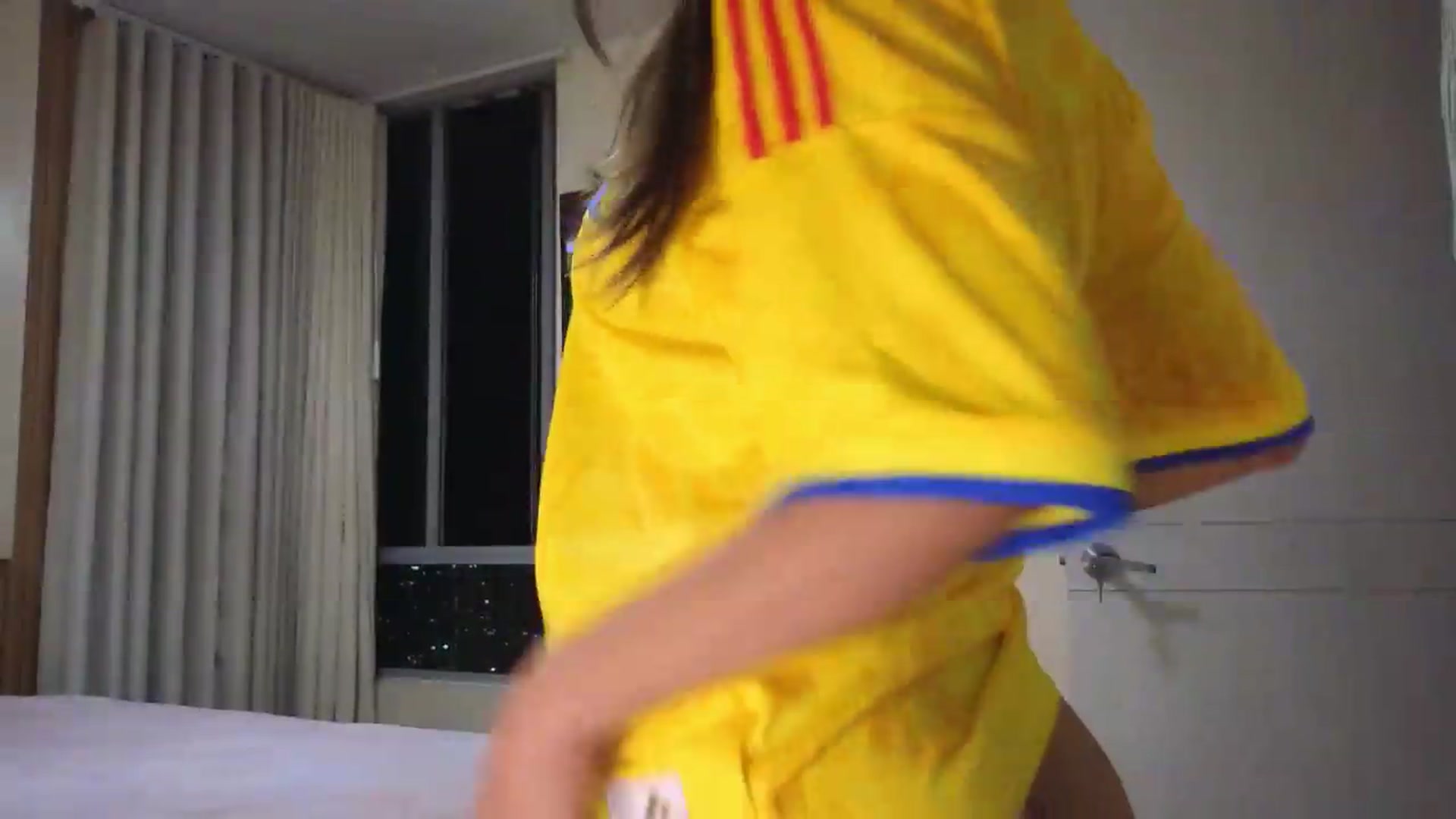 Gallery image thumbnail from PaulaFer's myfreecams stream on, 06/24/2026, 05:03 image 9 of 20