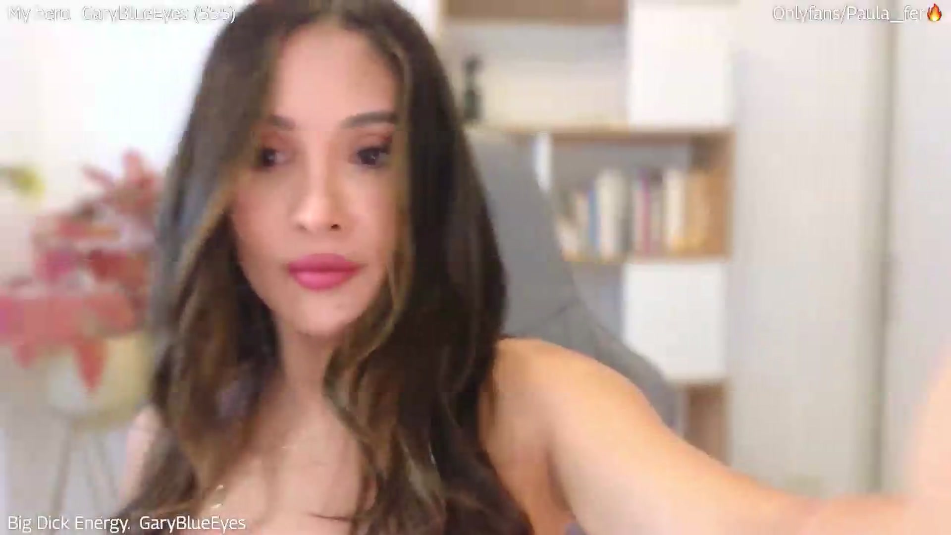 Gallery image thumbnail from PaulaFer's myfreecams stream on, 08/08/2026, 05:59 image 9 of 20
