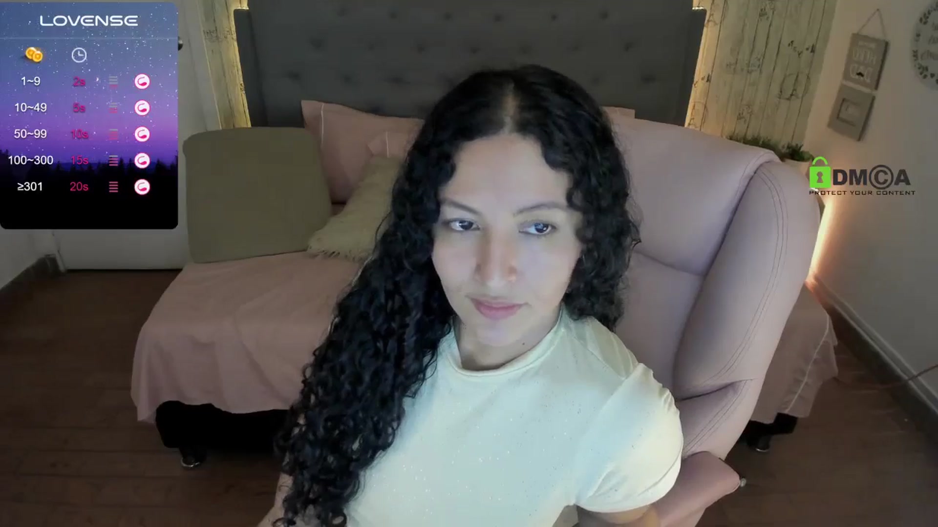 Gallery image thumbnail from Paula_rous's myfreecams stream on, 11/14/2023, 16:51 image 15 of 20