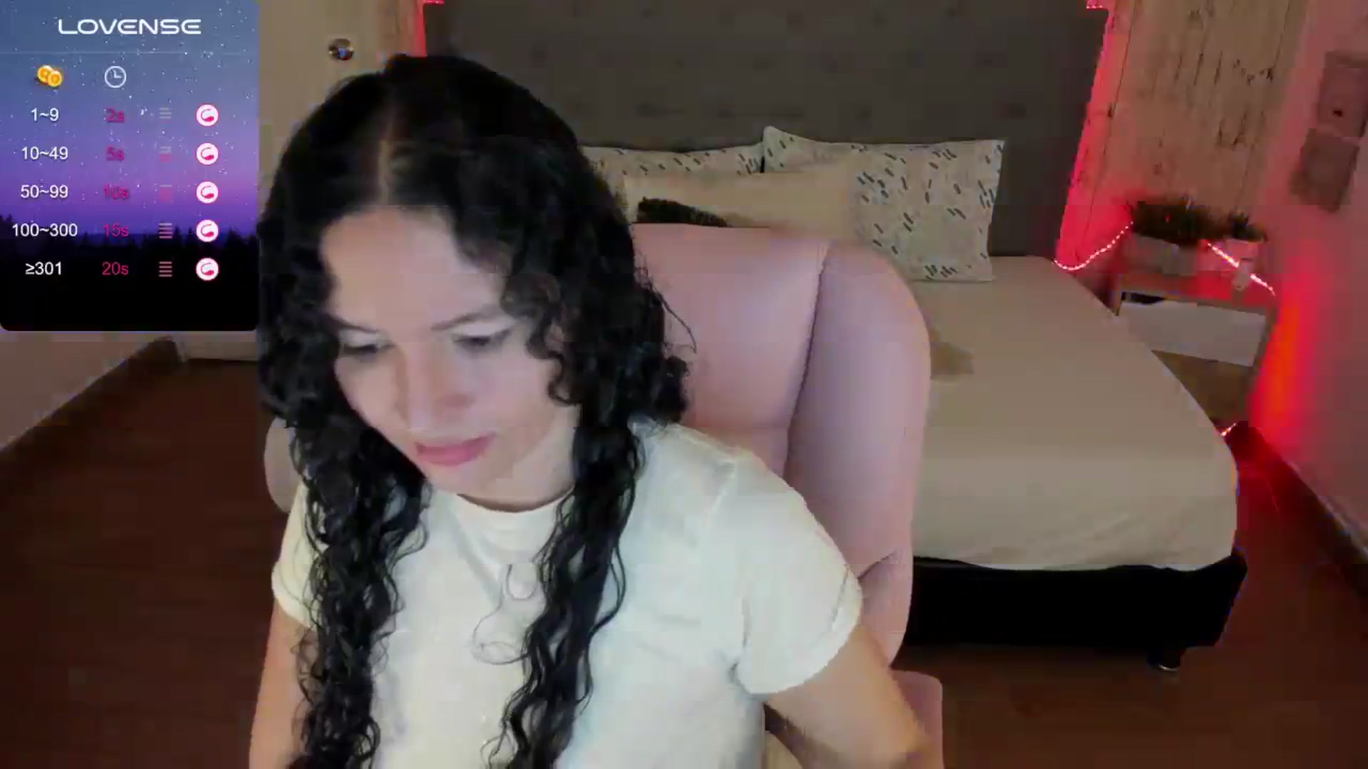Gallery image thumbnail from Paula_rous's myfreecams stream on, 11/30/2023, 13:40 image 12 of 20
