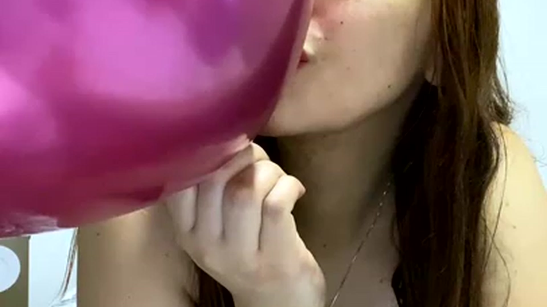 Gallery image thumbnail from PaulinaSoler's myfreecams stream on, 12/02/2022, 01:28 image 7 of 20