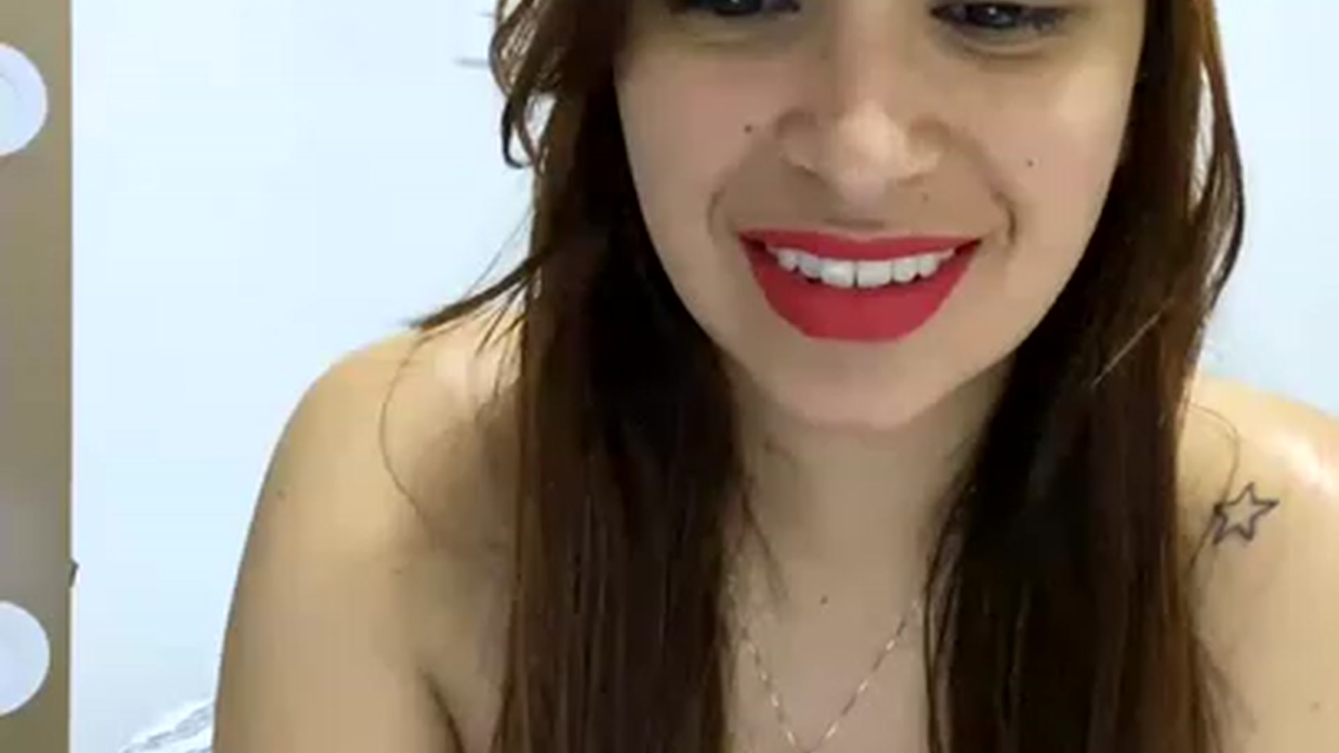 Gallery image thumbnail from PaulinaSoler's myfreecams stream on, 12/02/2022, 01:28 image 2 of 20