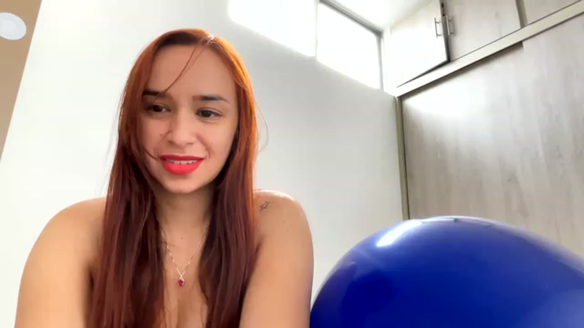 Gallery image thumbnail from PaulinaSoler's myfreecams stream on, 12/03/2022, 20:58 image 7 of 20
