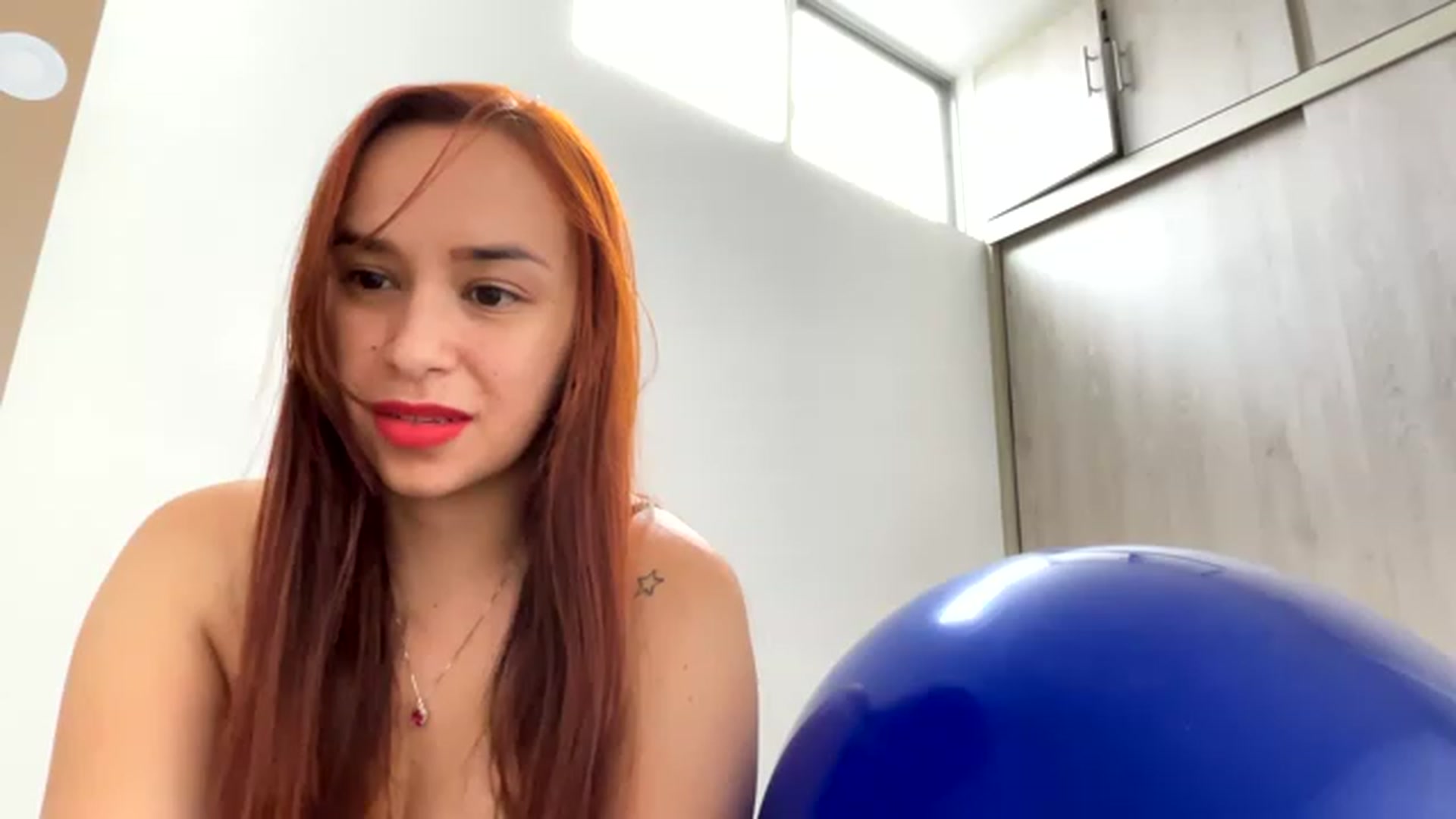 Gallery image thumbnail from PaulinaSoler's myfreecams stream on, 12/03/2022, 20:58 image 8 of 20