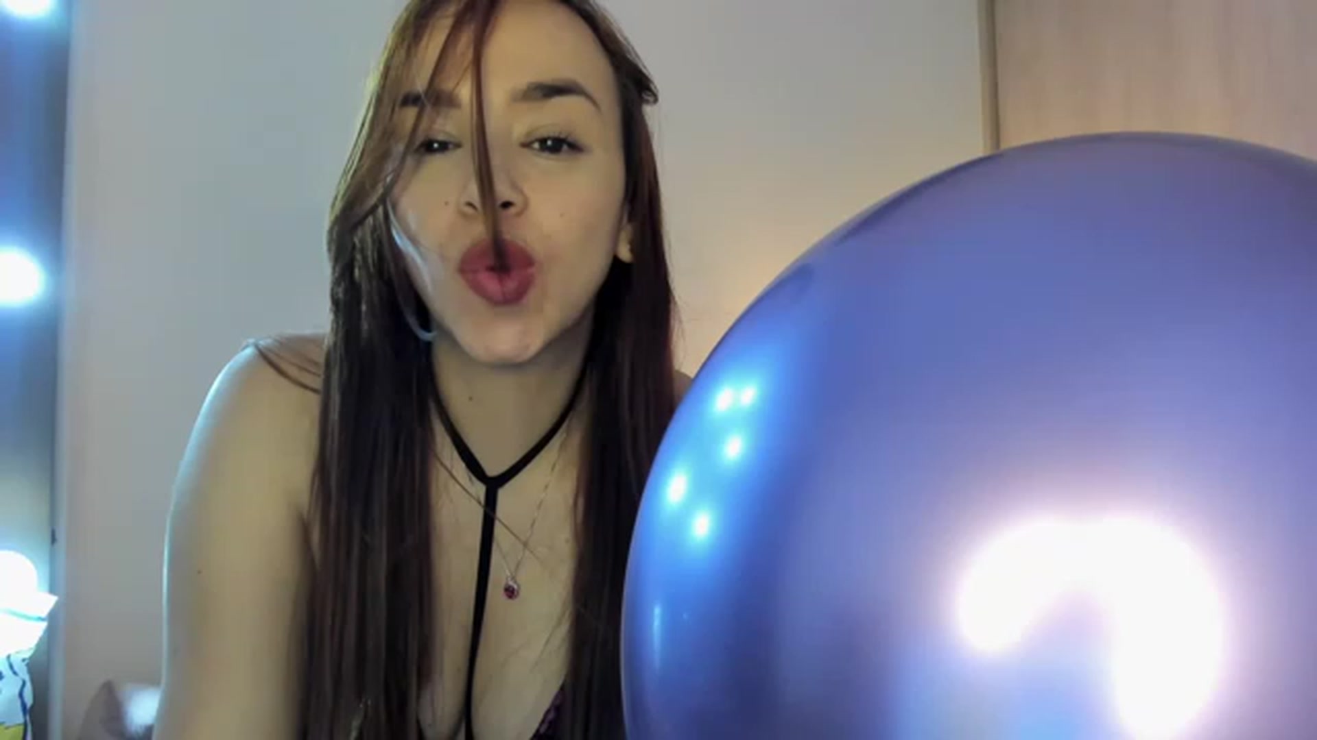 Gallery image thumbnail from PaulinaSoler's myfreecams stream on, 01/14/2023, 04:27 image 6 of 20