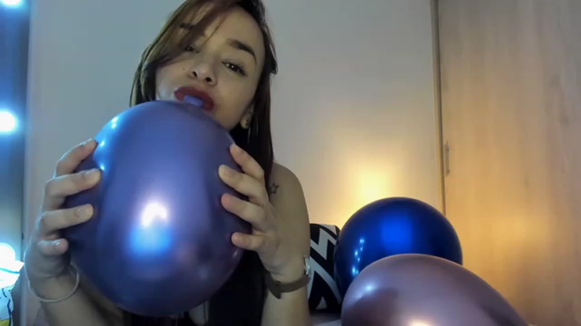 Gallery image thumbnail from PaulinaSoler's myfreecams stream on, 01/14/2023, 04:27 image 5 of 20