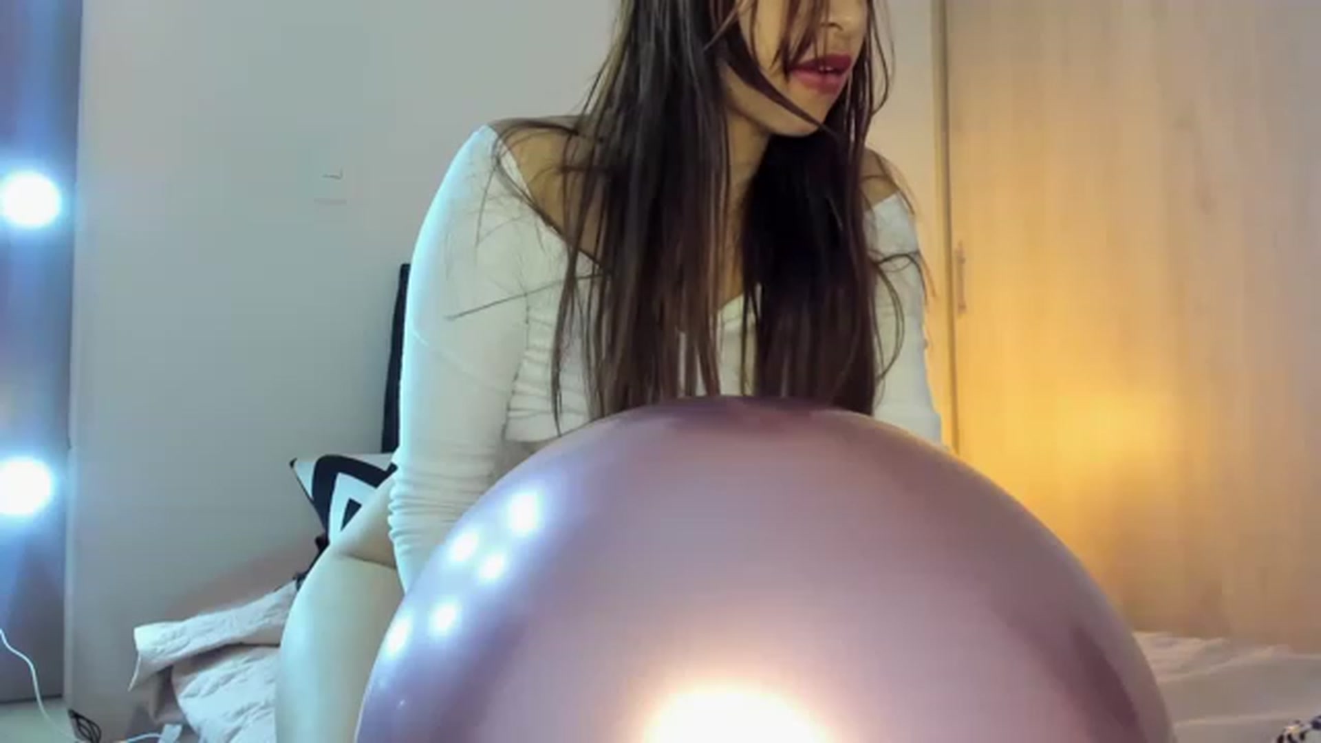 Gallery image thumbnail from PaulinaSoler's myfreecams stream on, 01/17/2023, 06:08 image 11 of 20