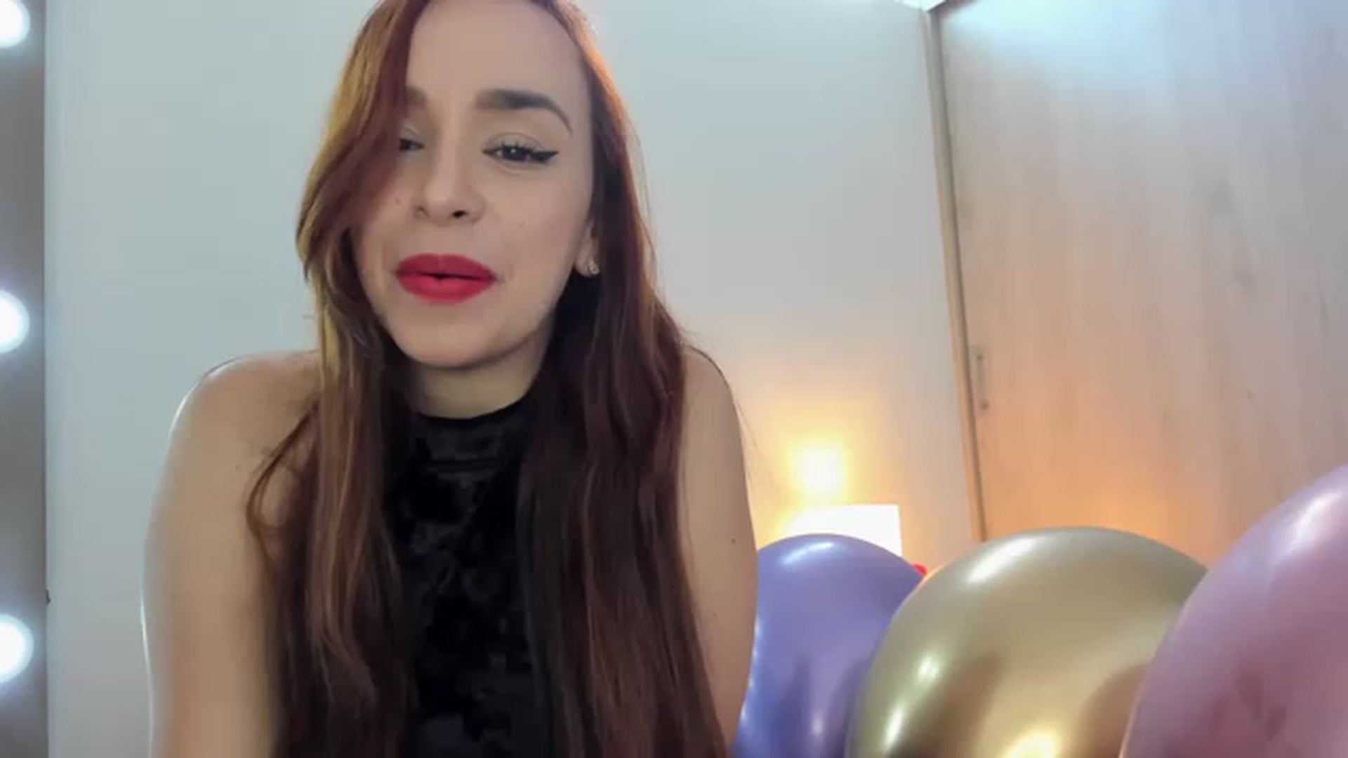 Gallery image thumbnail from PaulinaSoler's myfreecams stream on, 01/28/2023, 23:28 image 7 of 20
