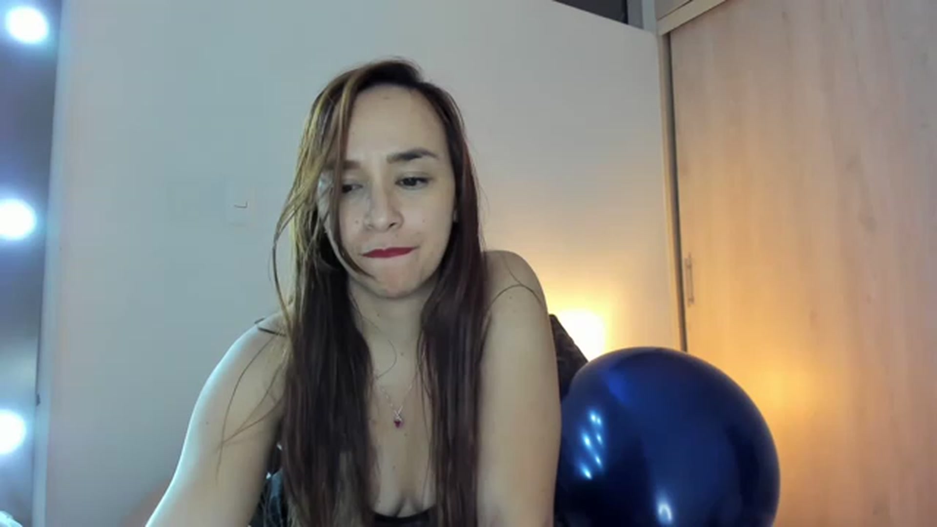 Gallery image thumbnail from PaulinaSoler's myfreecams stream on, 02/07/2023, 05:21 image 4 of 20