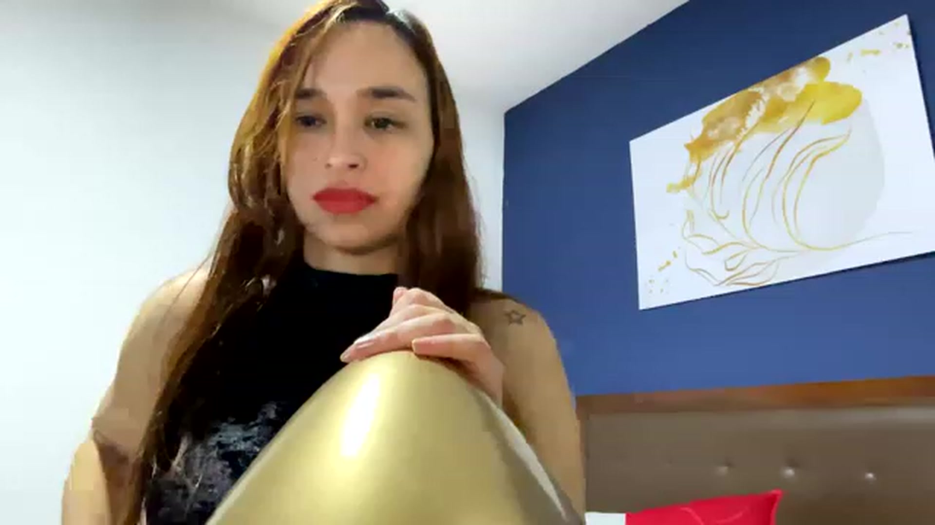 Gallery image thumbnail from PaulinaSoler's myfreecams stream on, 03/30/2023, 24:02 image 8 of 20