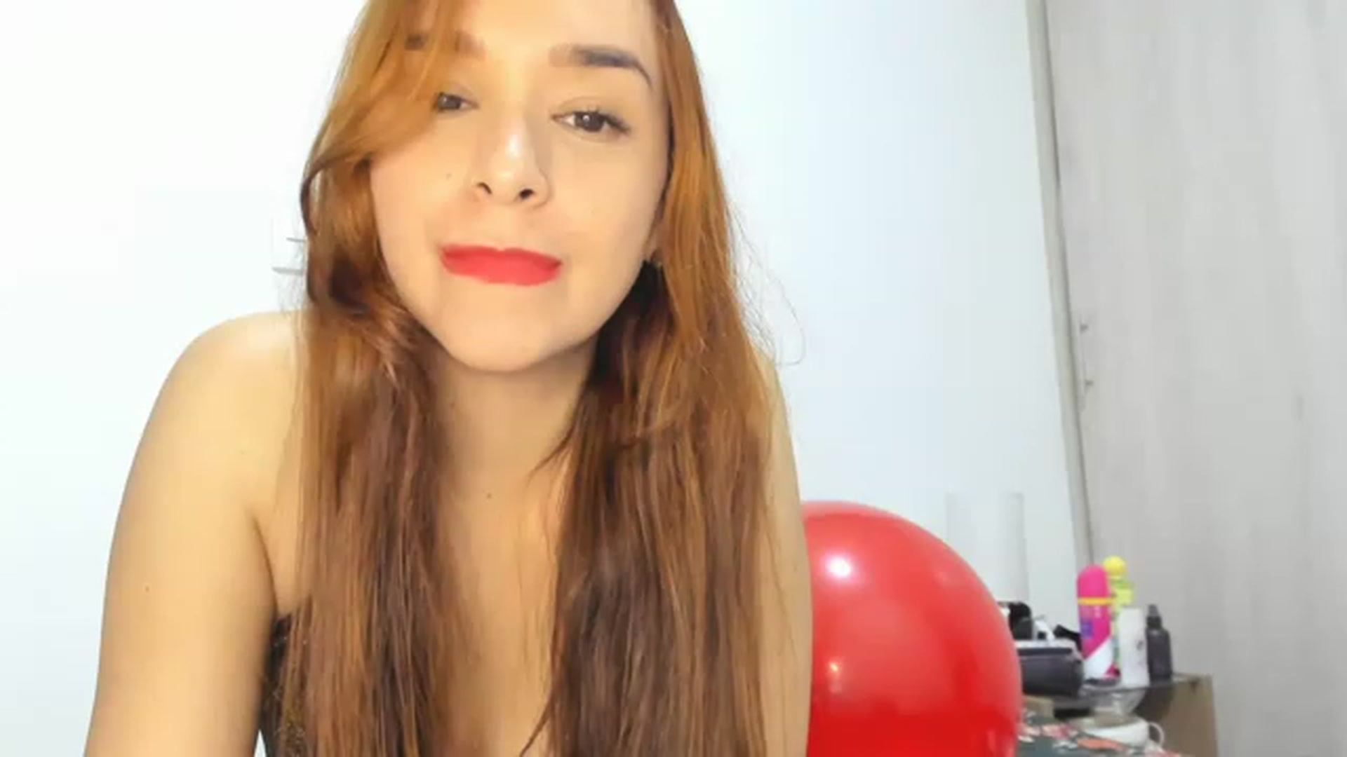 Gallery image thumbnail from PaulinaSoler's myfreecams stream on, 04/25/2023, 02:26 image 6 of 20