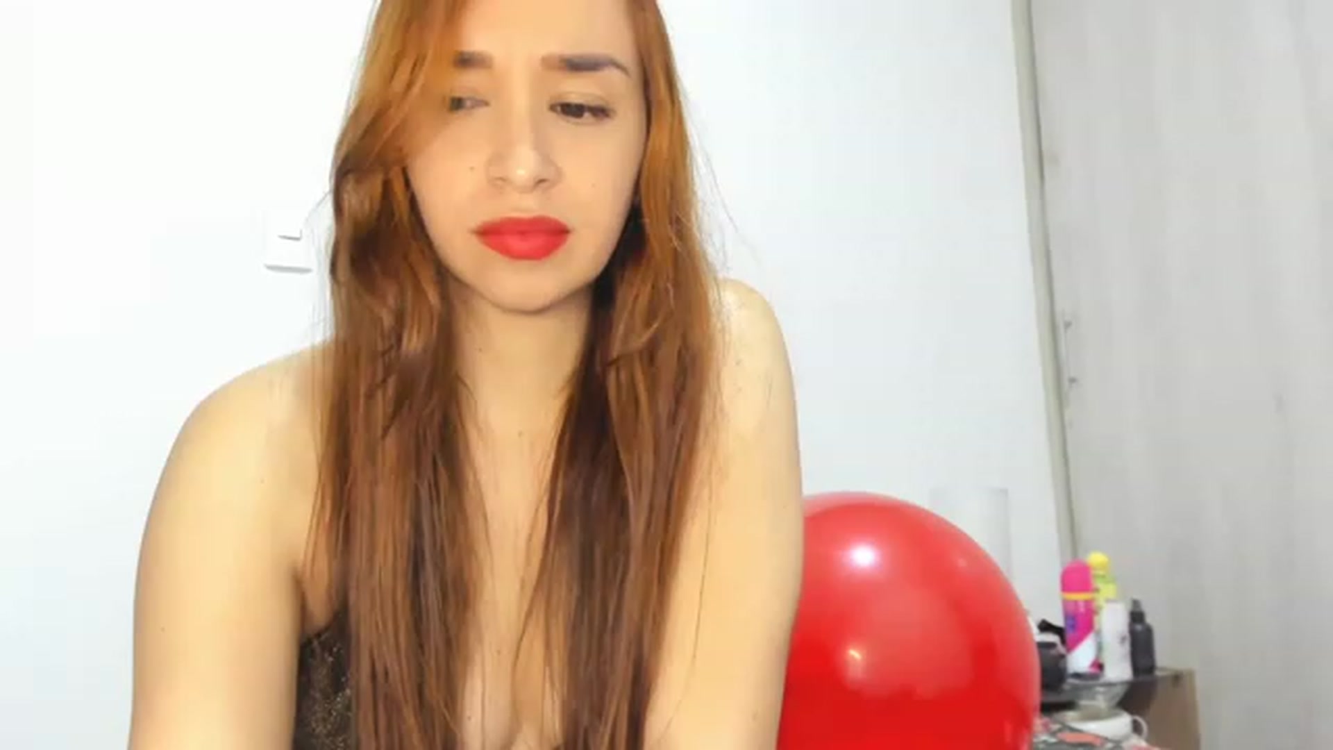 Gallery image thumbnail from PaulinaSoler's myfreecams stream on, 04/25/2023, 02:26 image 16 of 20