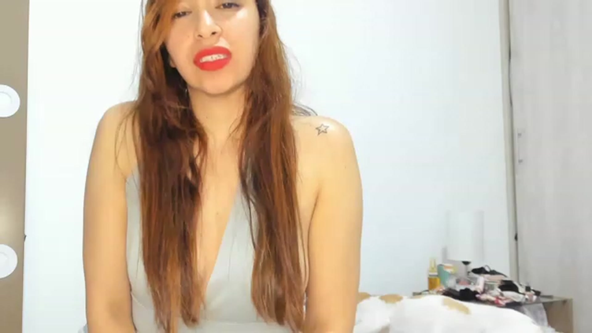Gallery image thumbnail from PaulinaSoler's myfreecams stream on, 06/03/2023, 07:01 image 7 of 20