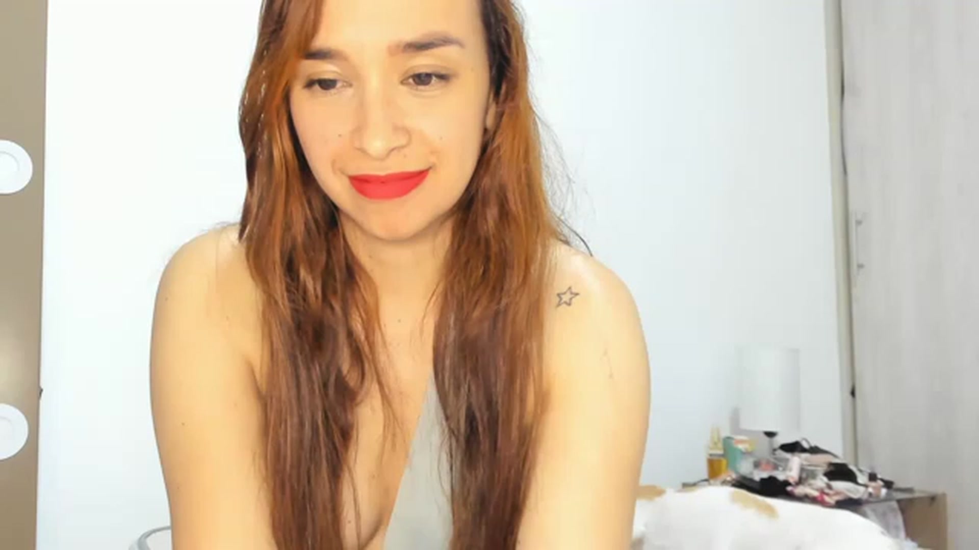 Gallery image thumbnail from PaulinaSoler's myfreecams stream on, 06/03/2023, 07:01 image 6 of 20