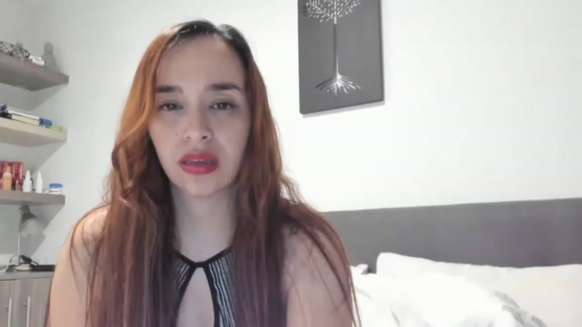 Gallery image thumbnail from PaulinaSoler's myfreecams stream on, 06/15/2023, 01:20 image 15 of 20