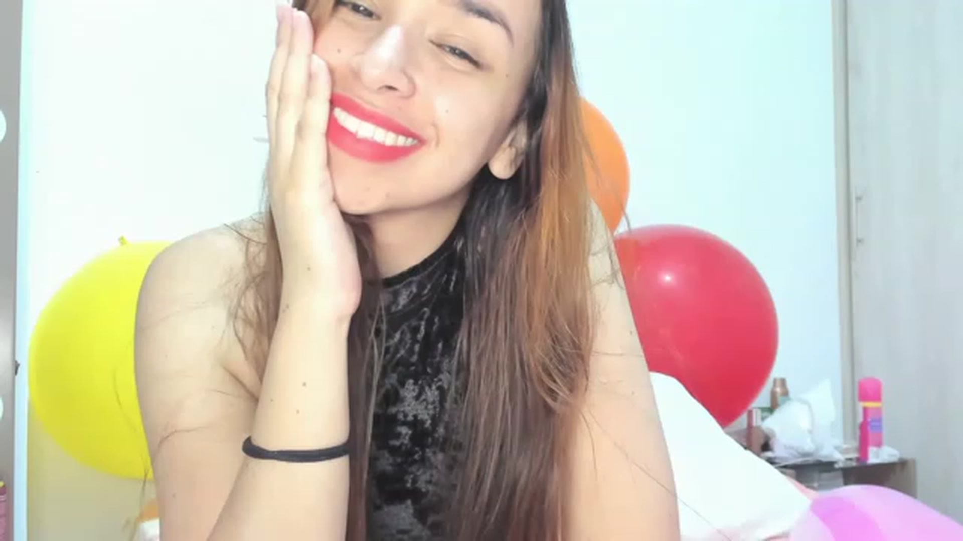 Gallery image thumbnail from PaulinaSoler's myfreecams stream on, 08/06/2023, 03:08 image 1 of 20