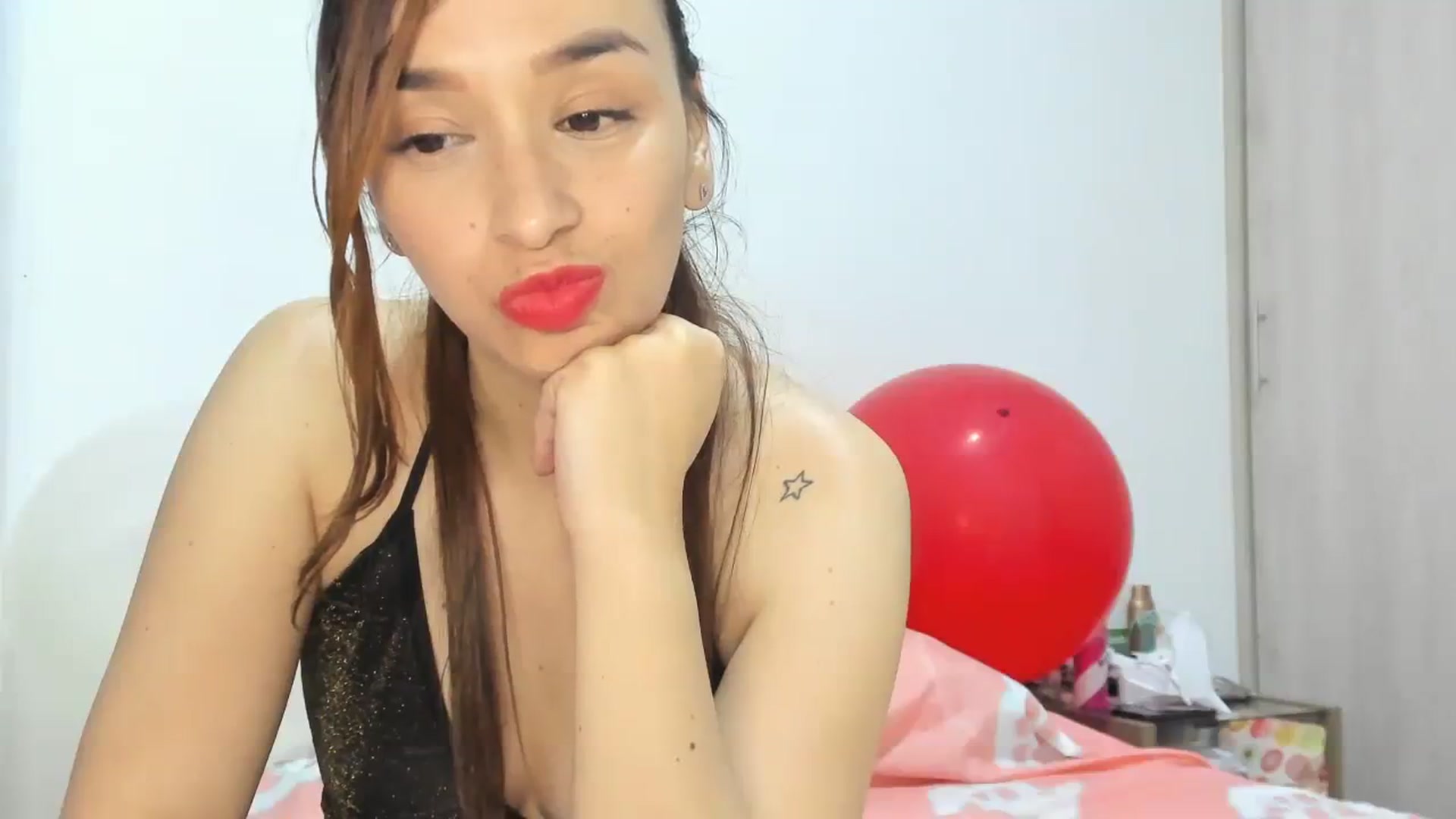 Gallery image thumbnail from PaulinaSoler's myfreecams stream on, 08/09/2023, 05:46 image 4 of 20