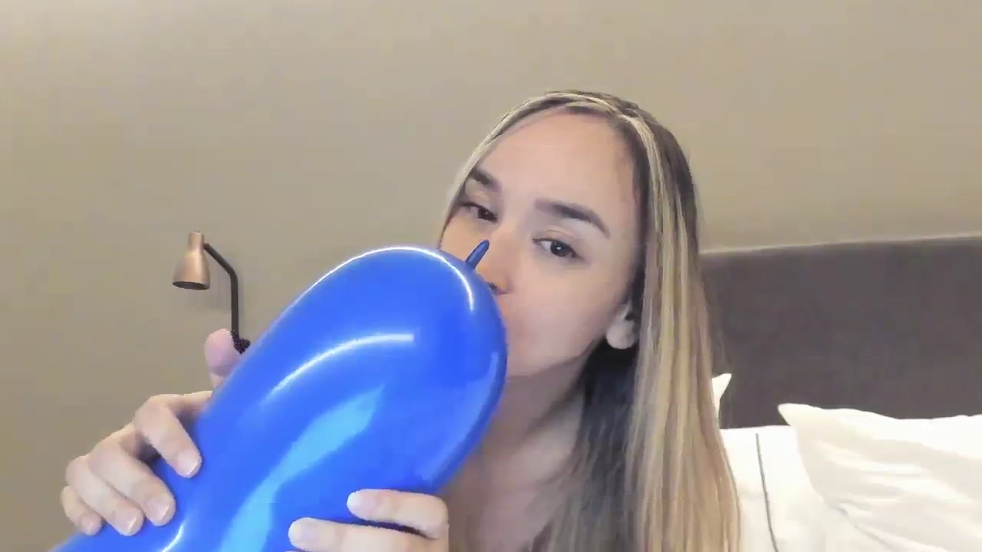 Gallery image thumbnail from PaulinaSoler's myfreecams stream on, 08/30/2023, 04:05 image 8 of 20