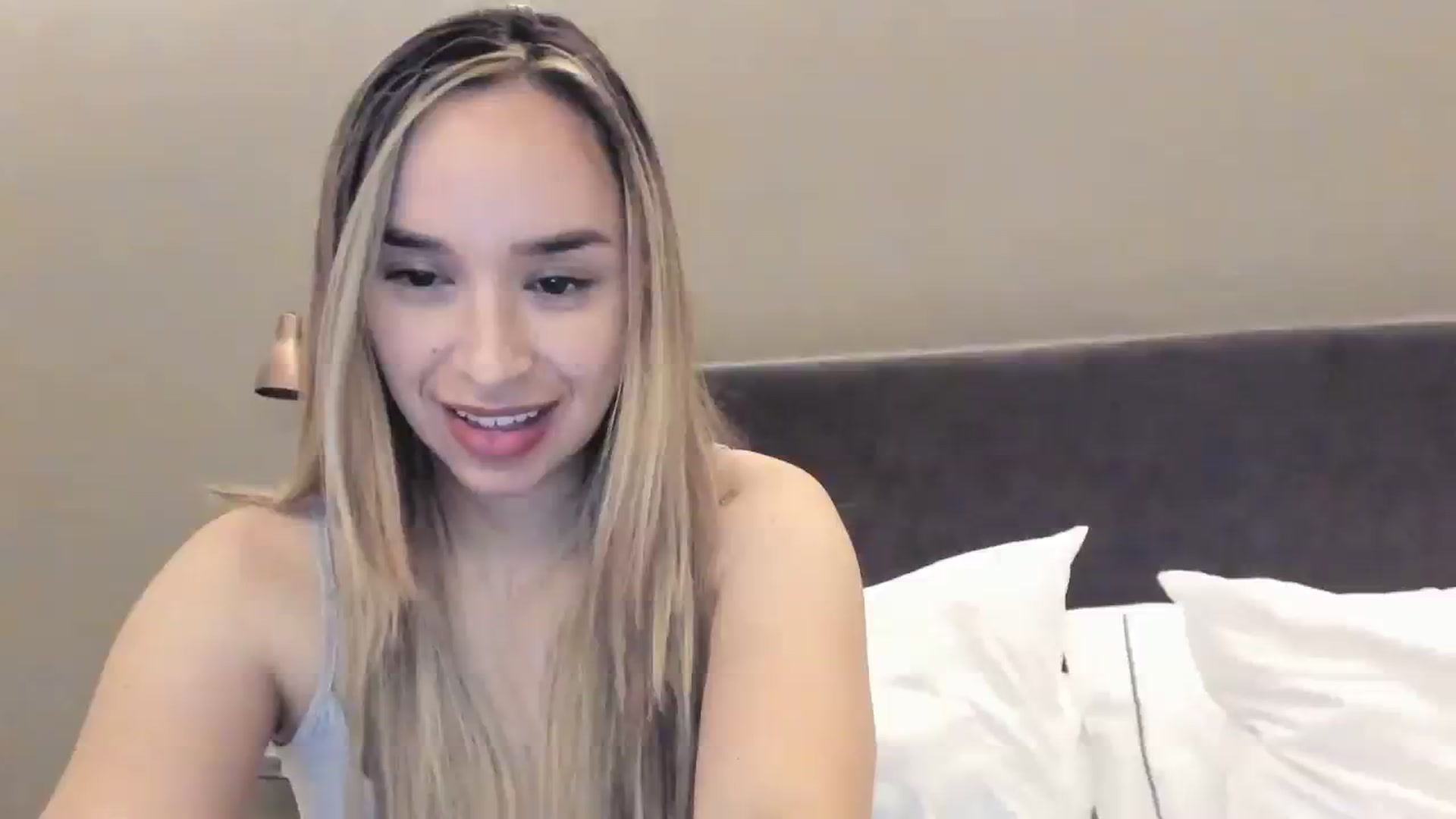 Gallery image thumbnail from PaulinaSoler's myfreecams stream on, 08/30/2023, 04:05 image 7 of 20