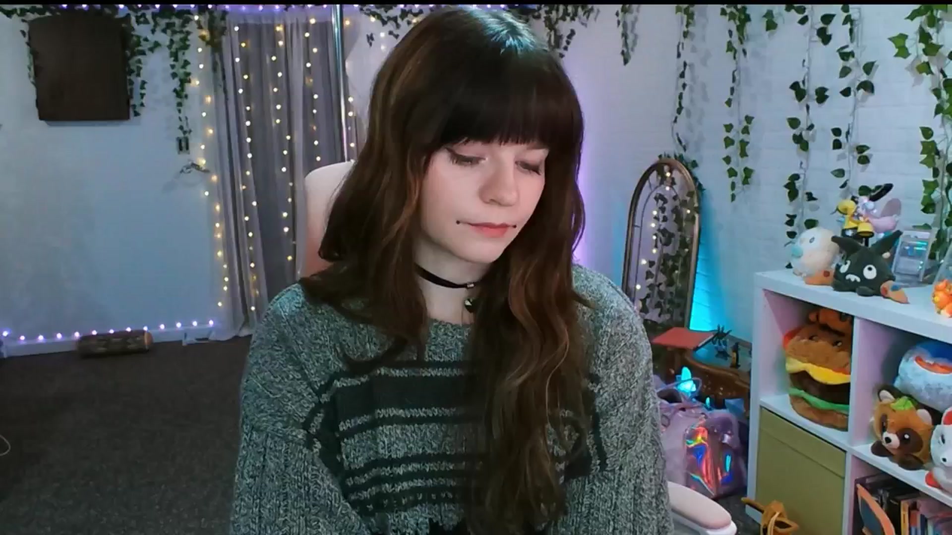 Gallery image thumbnail from Pawmira's myfreecams stream on, 11/17/2025, 03:56 image 4 of 20