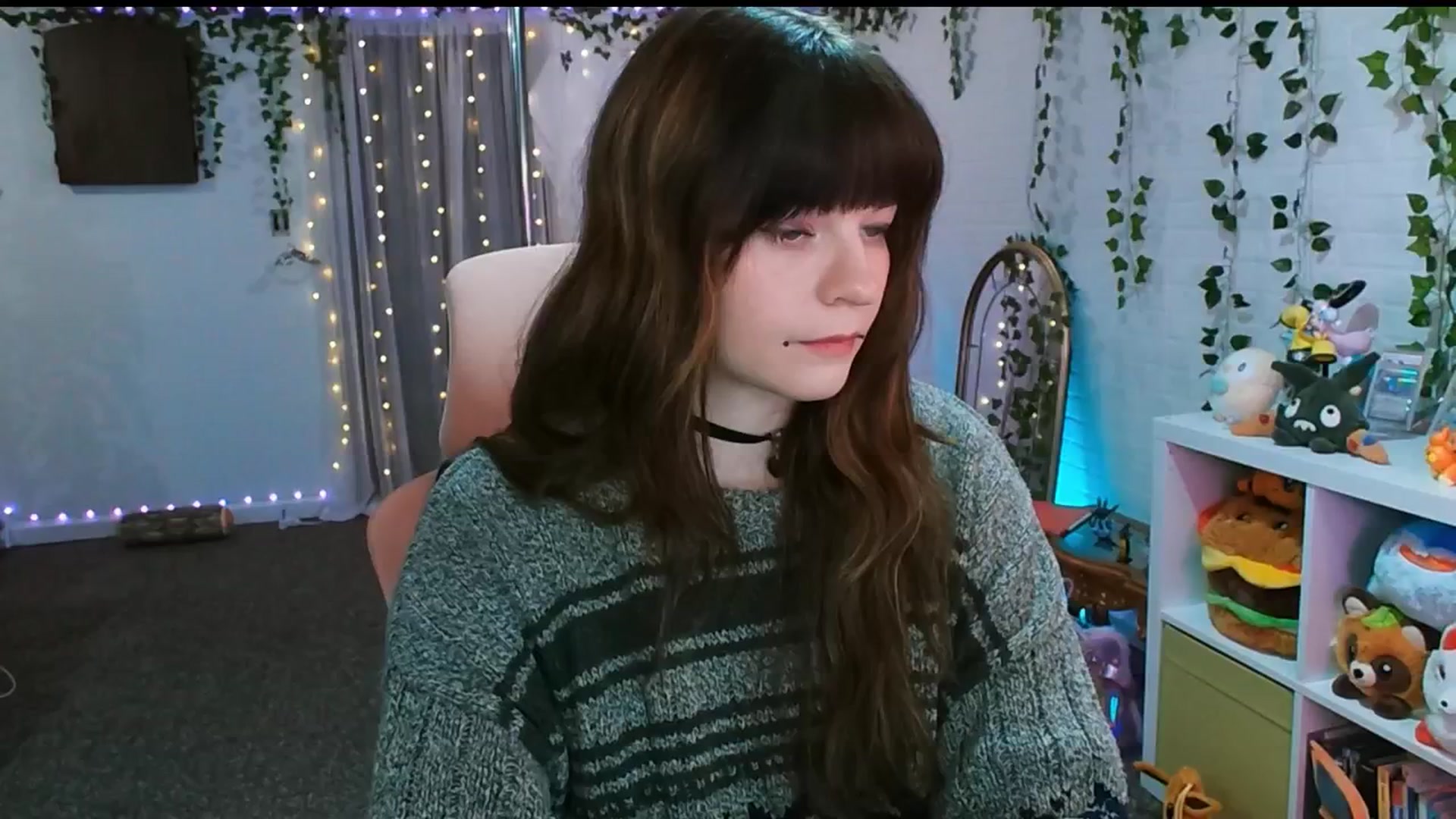 Gallery image thumbnail from Pawmira's myfreecams stream on, 11/17/2025, 03:56 image 7 of 20