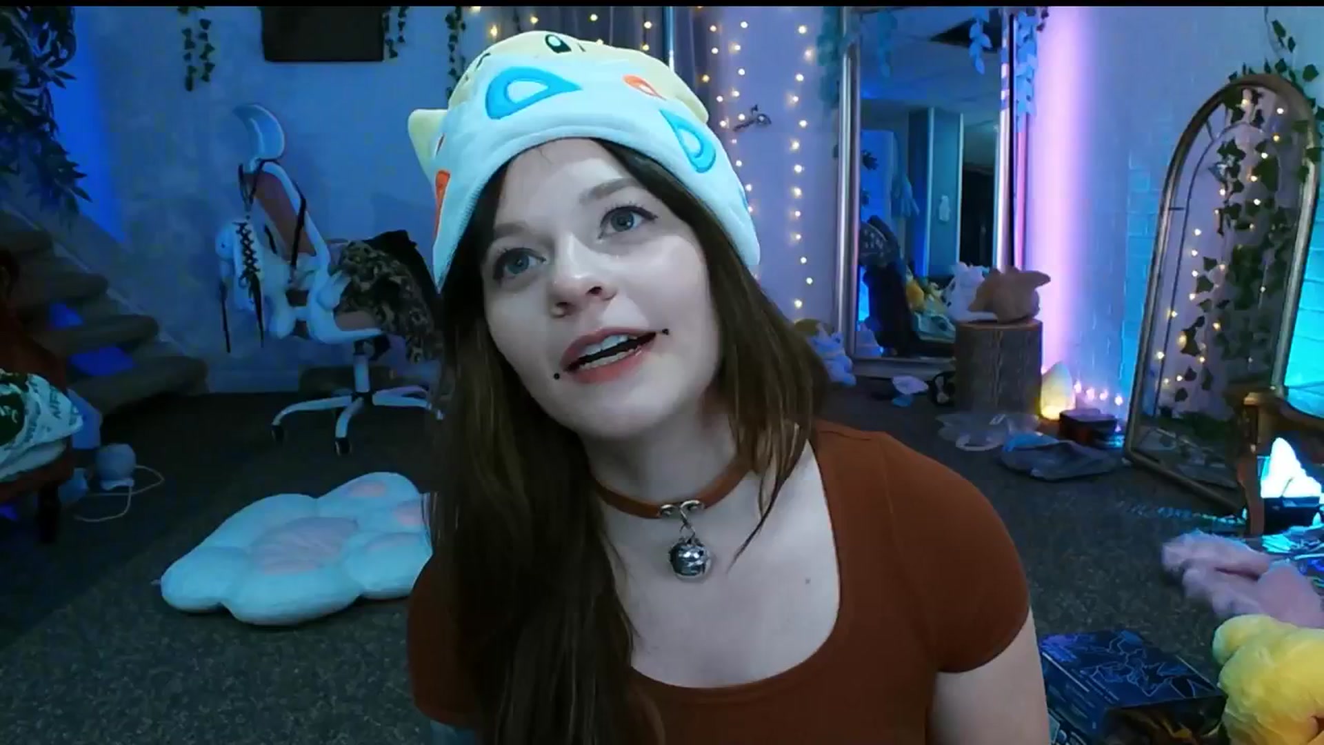 Gallery image thumbnail from Pawmira's myfreecams stream on, 11/24/2025, 08:15 image 14 of 20