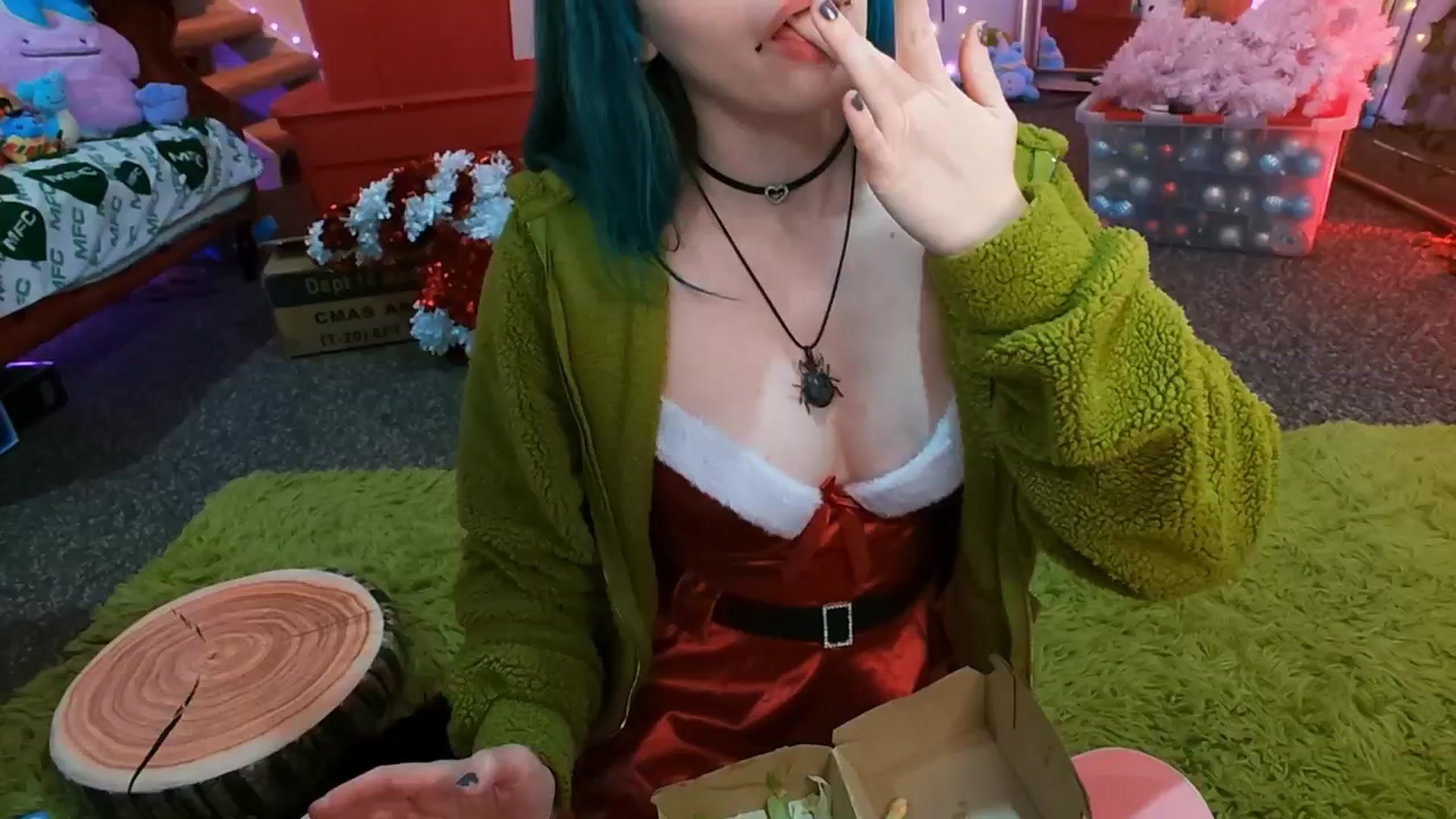 Gallery image thumbnail from Pawmira's myfreecams stream on, 12/03/2025, 21:51 image 4 of 20