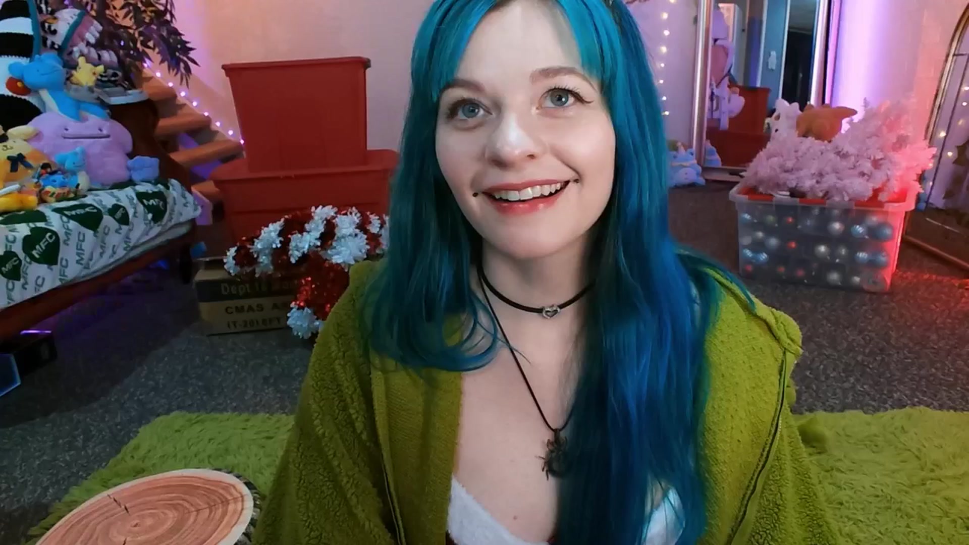 Gallery image thumbnail from Pawmira's myfreecams stream on, 12/03/2025, 21:51 image 8 of 20