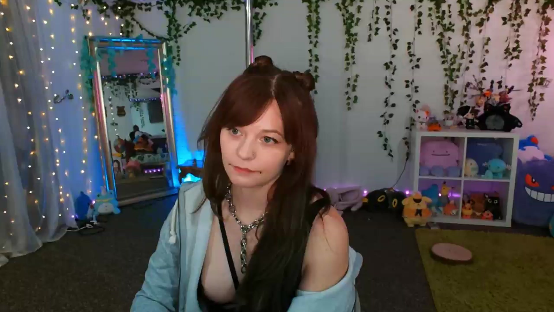 Gallery image thumbnail from Pawmira's myfreecams stream on, 07/02/2026, 19:22 image 4 of 20