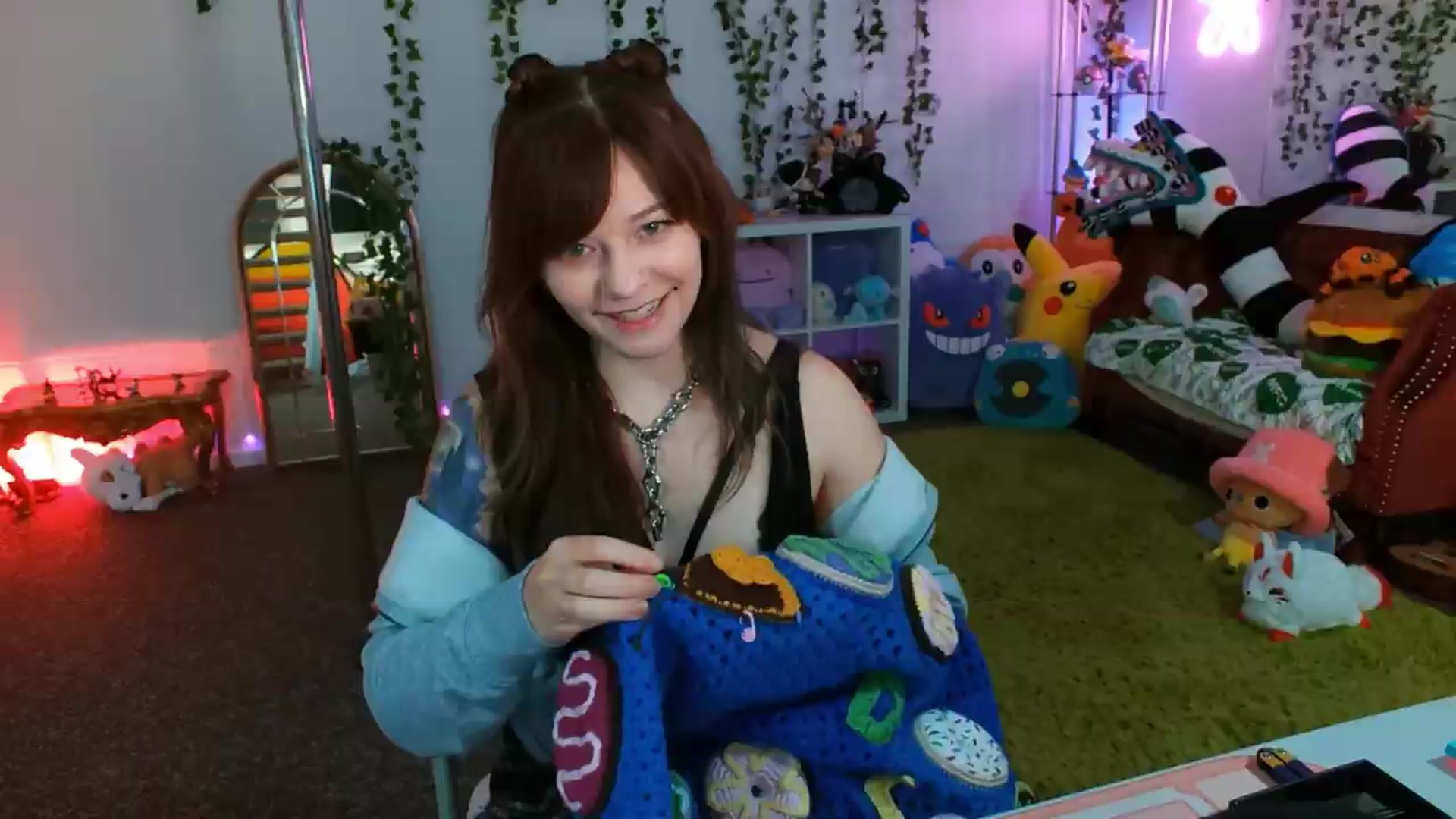 Gallery image thumbnail from Pawmira's myfreecams stream on, 07/02/2026, 19:22 image 7 of 20