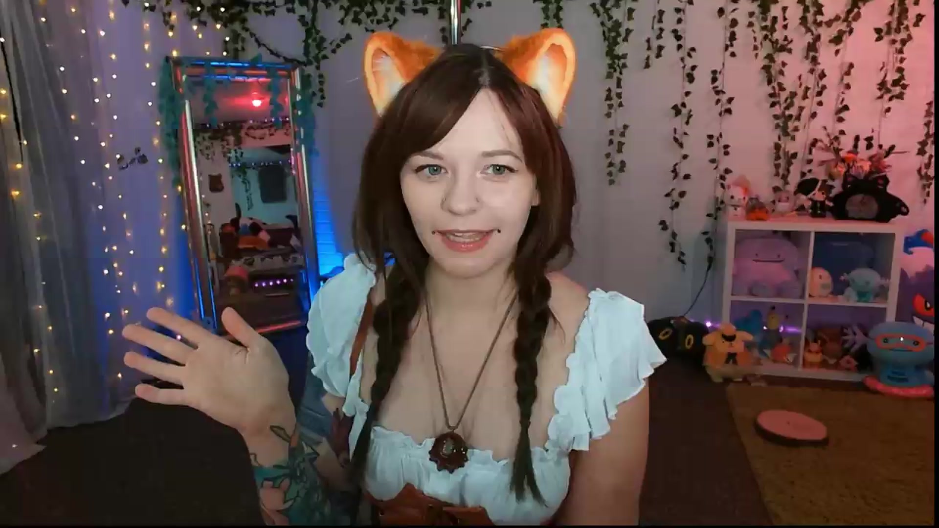 Gallery image thumbnail from Pawmira's myfreecams stream on, 07/08/2026, 20:08 image 18 of 20
