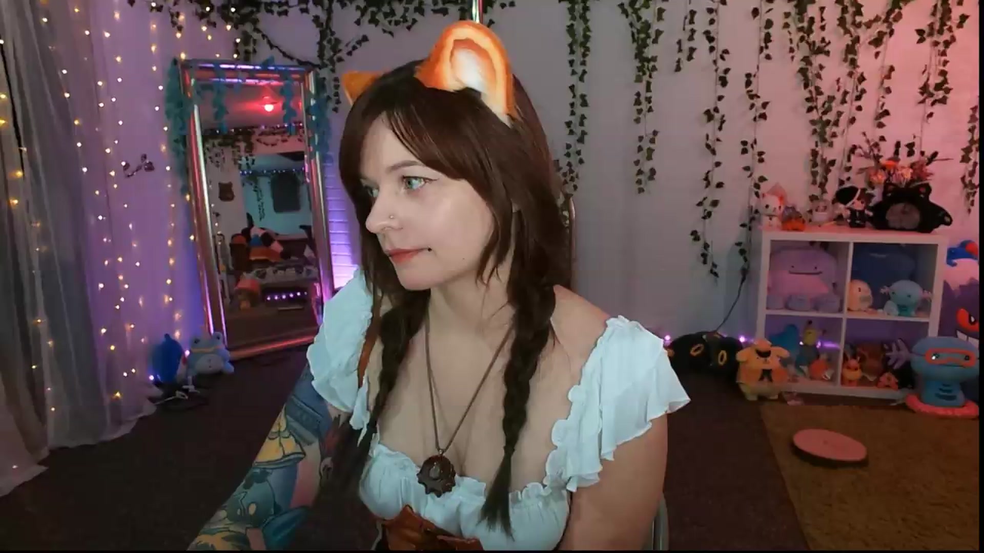 Gallery image thumbnail from Pawmira's myfreecams stream on, 07/08/2026, 20:08 image 17 of 20