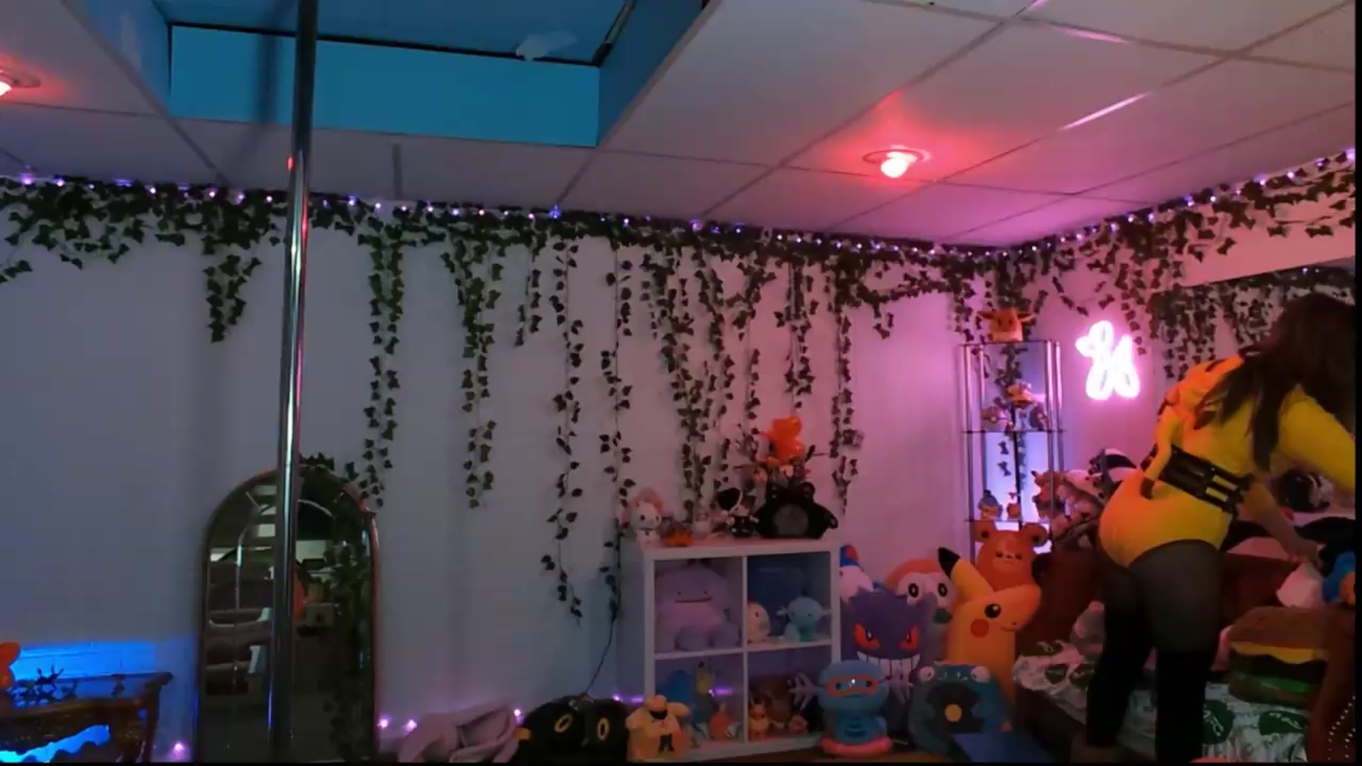 Gallery image thumbnail from Pawmira's myfreecams stream on, 07/09/2026, 20:10 image 5 of 20