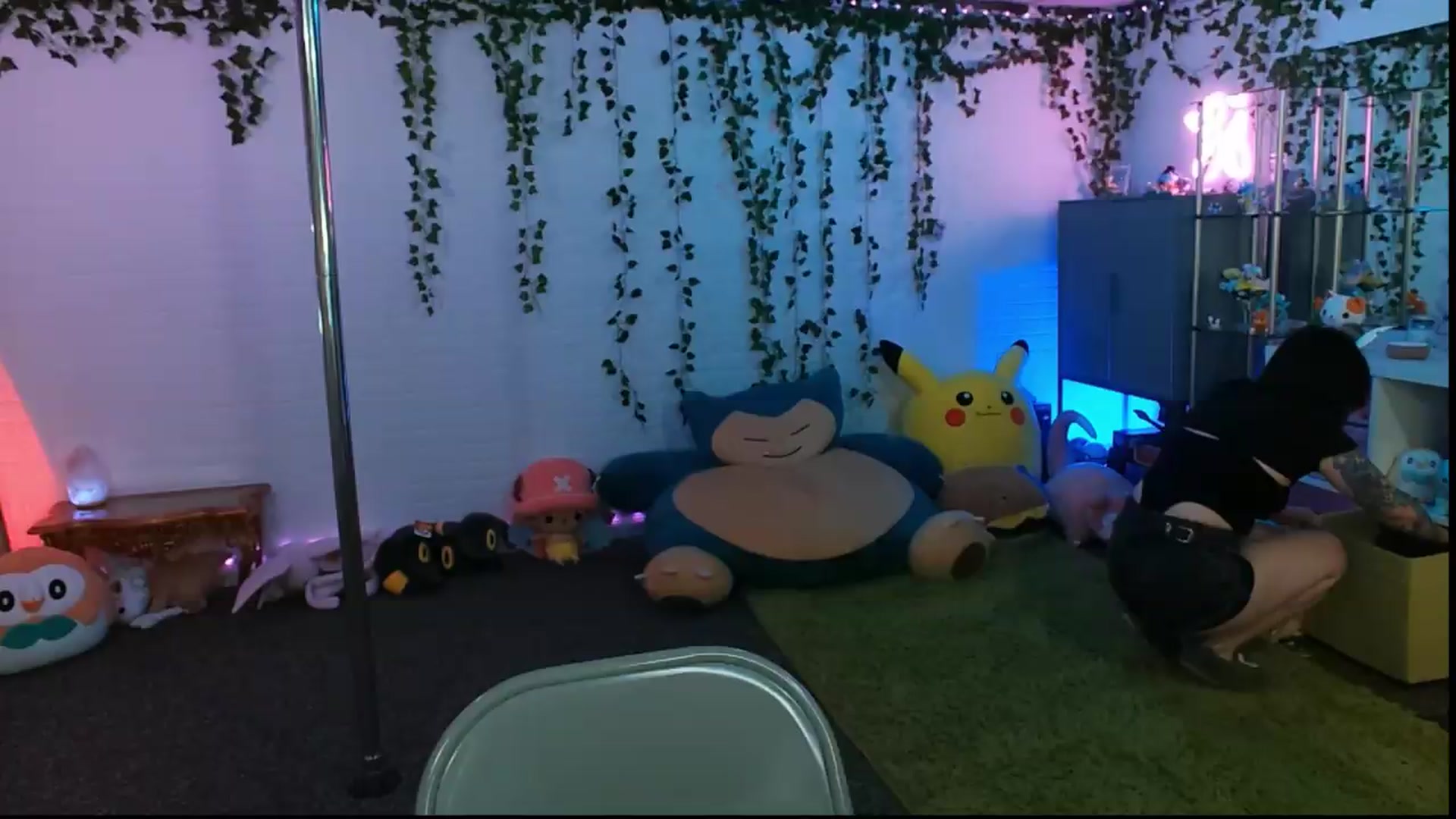 Gallery image thumbnail from Pawmira's myfreecams stream on, 07/17/2026, 19:26 image 6 of 20
