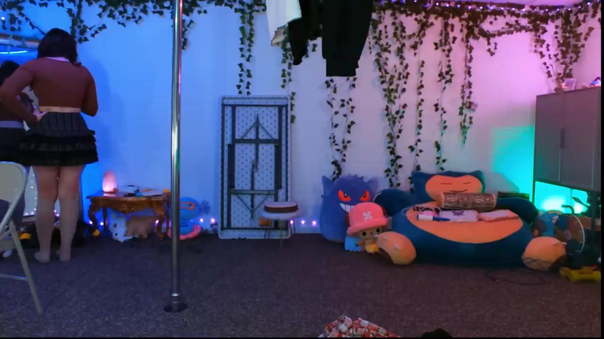 Gallery image thumbnail from Pawmira's myfreecams stream on, 08/04/2026, 18:42 image 9 of 20