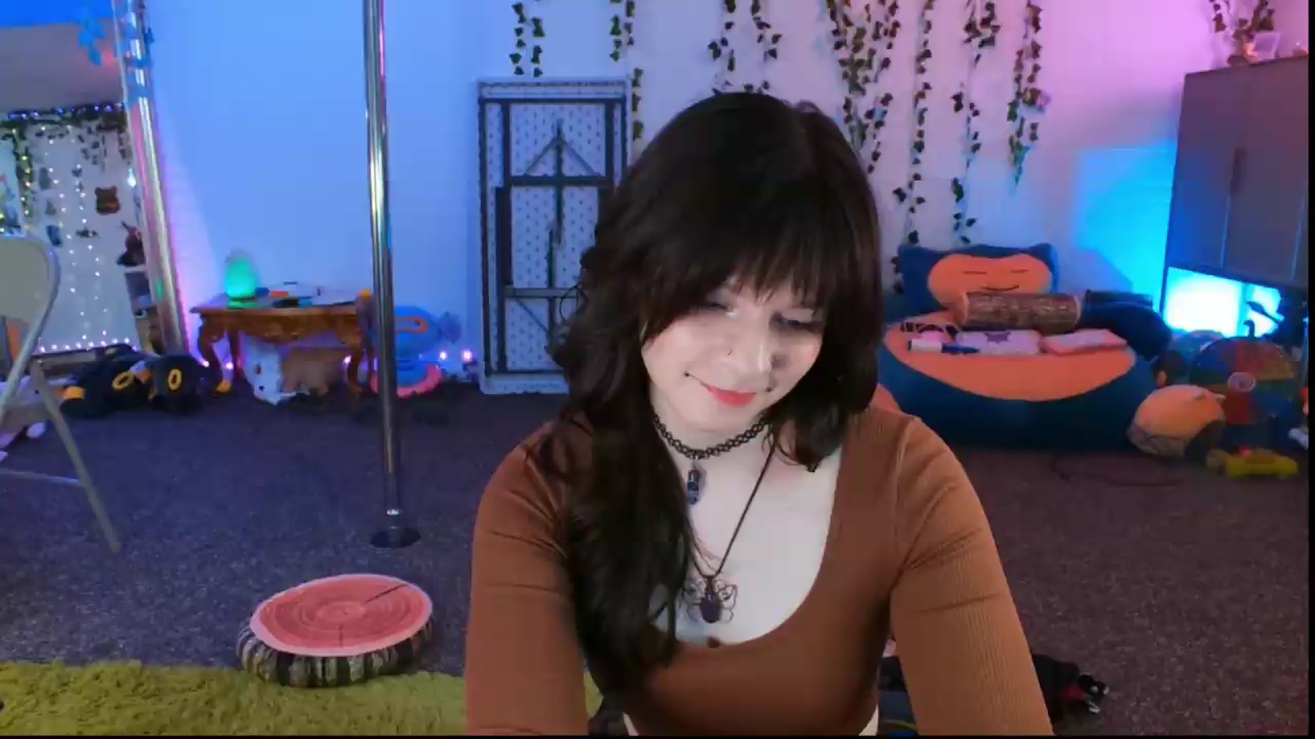 Gallery image thumbnail from Pawmira's myfreecams stream on, 08/04/2026, 18:42 image 12 of 20