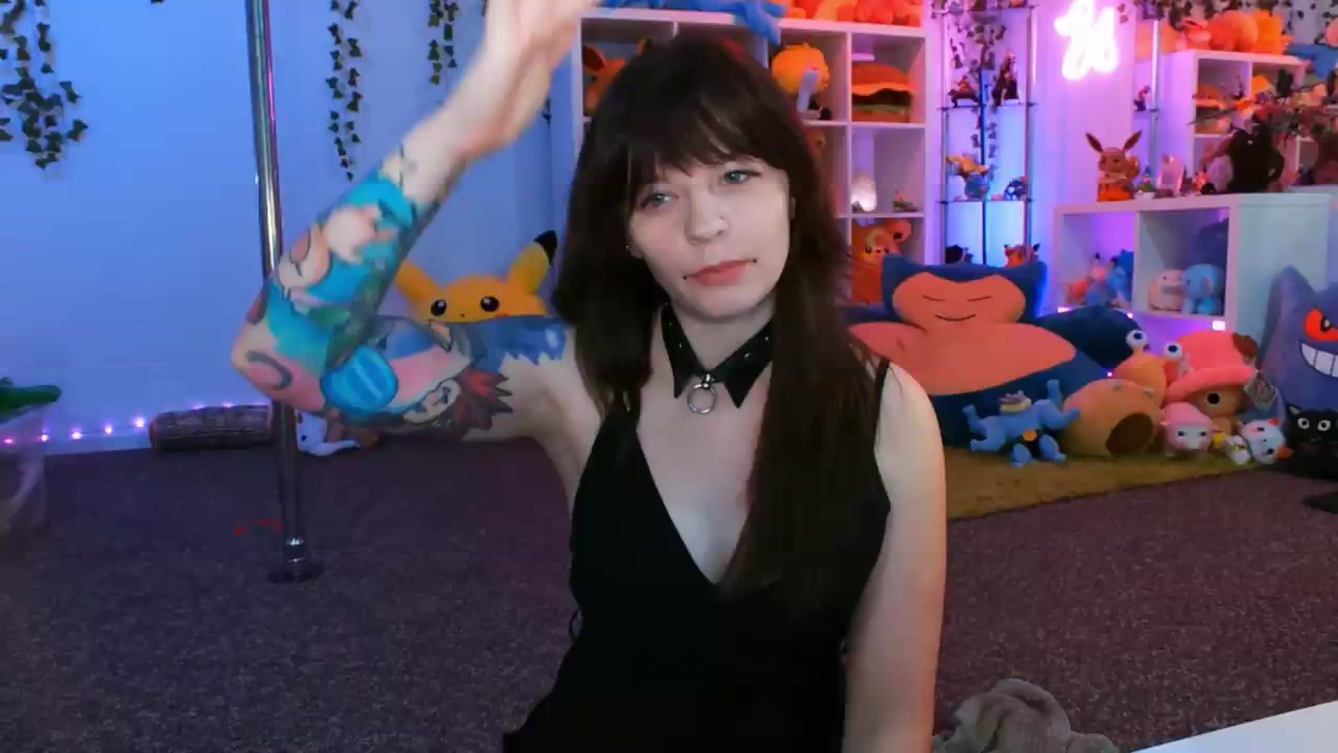 Gallery image thumbnail from Pawmira's myfreecams stream on, 08/11/2026, 18:51 image 9 of 20