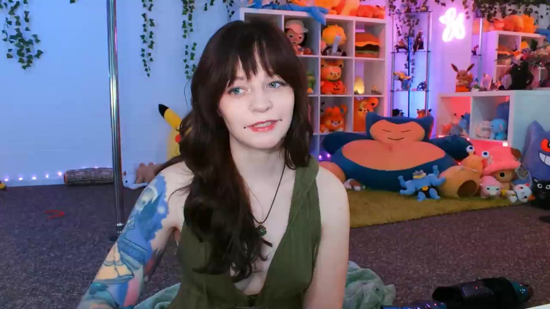 Gallery image thumbnail from Pawmira's myfreecams stream on, 08/13/2026, 01:42 image 20 of 20