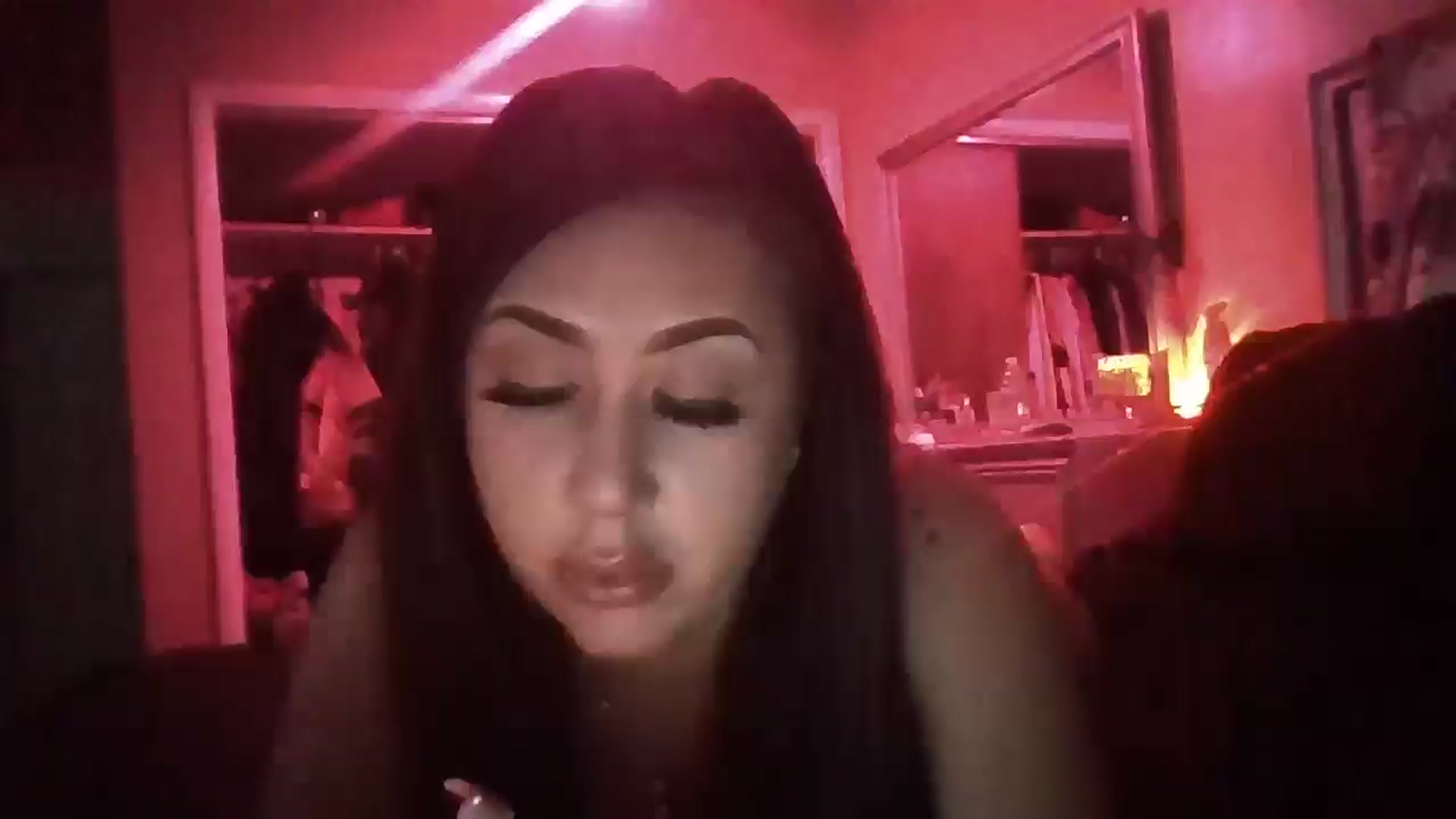 Gallery image thumbnail from Paysolina's myfreecams stream on, 03/04/2025, 15:48 image 13 of 20
