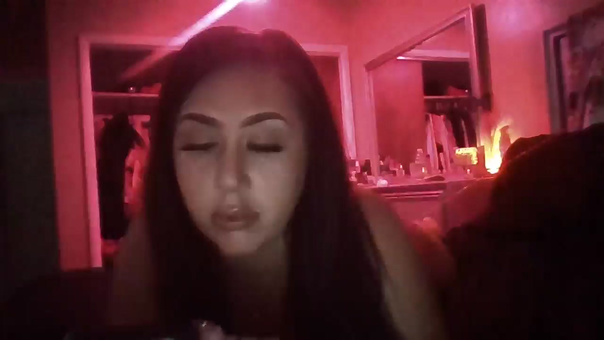 Gallery image thumbnail from Paysolina's myfreecams stream on, 03/04/2025, 15:48 image 11 of 20