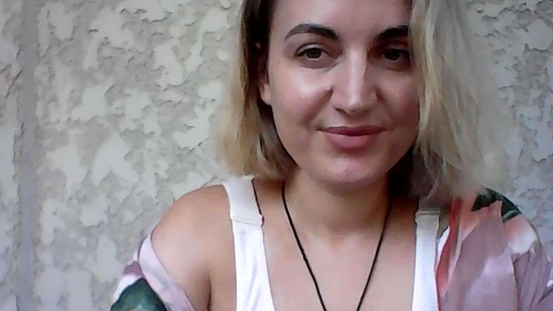 Gallery image thumbnail from PeacefulSky's myfreecams stream on, 08/04/2023, 06:25 image 19 of 20