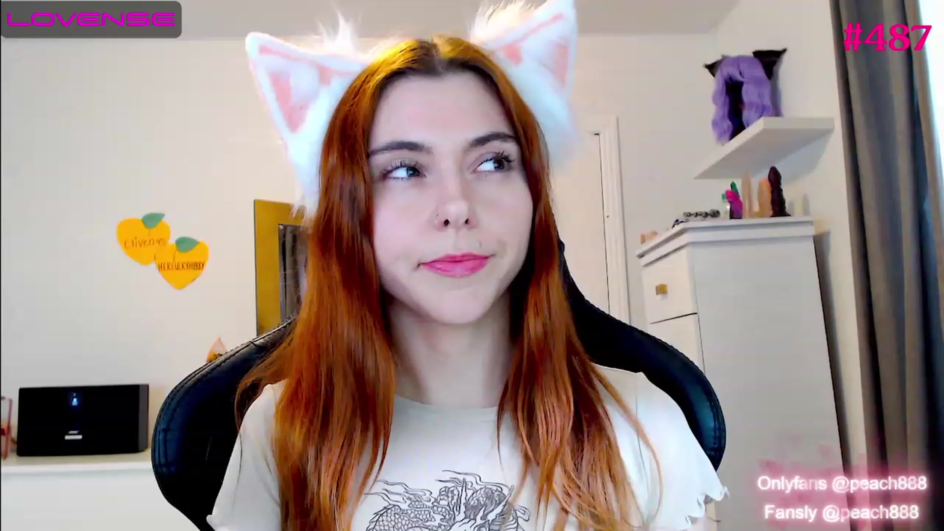 Gallery image thumbnail from Peach888's myfreecams stream on, 11/18/2022, 01:39 image 19 of 20
