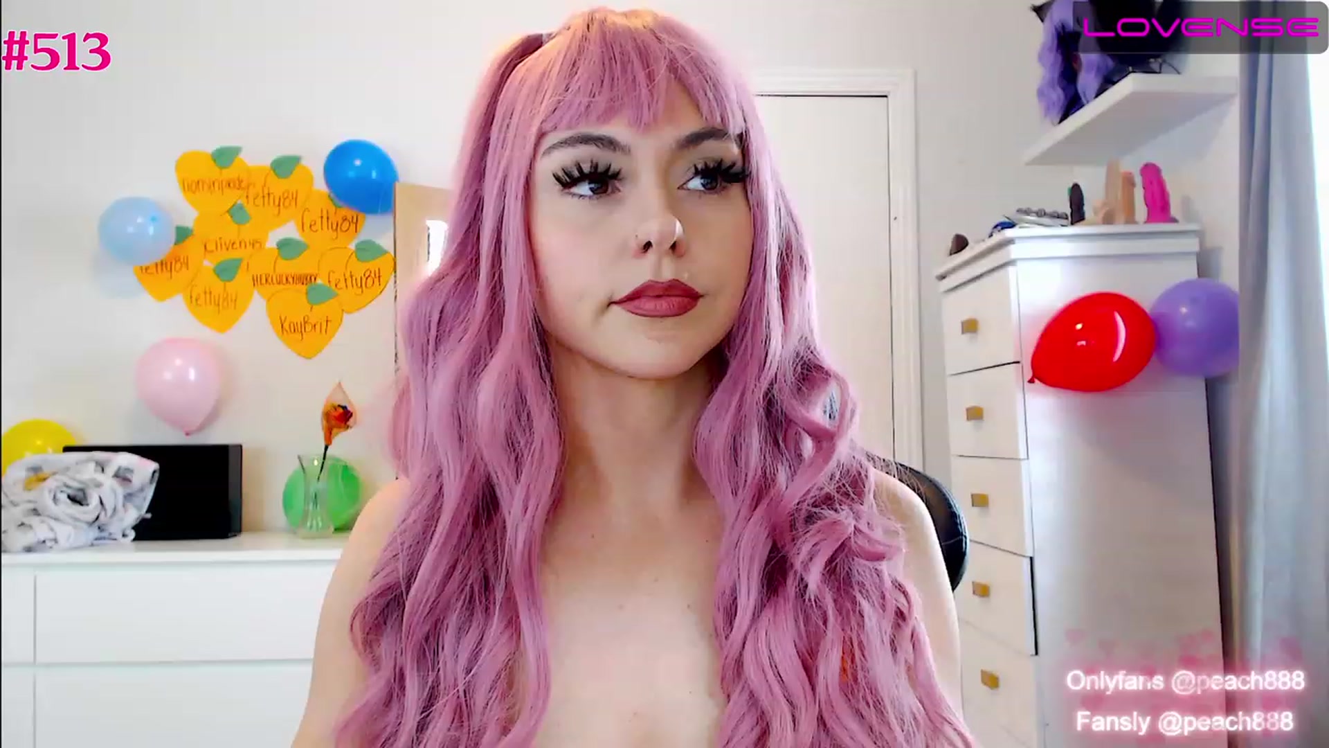 Gallery image thumbnail from Peach888's myfreecams stream on, 11/23/2022, 18:21 image 18 of 20