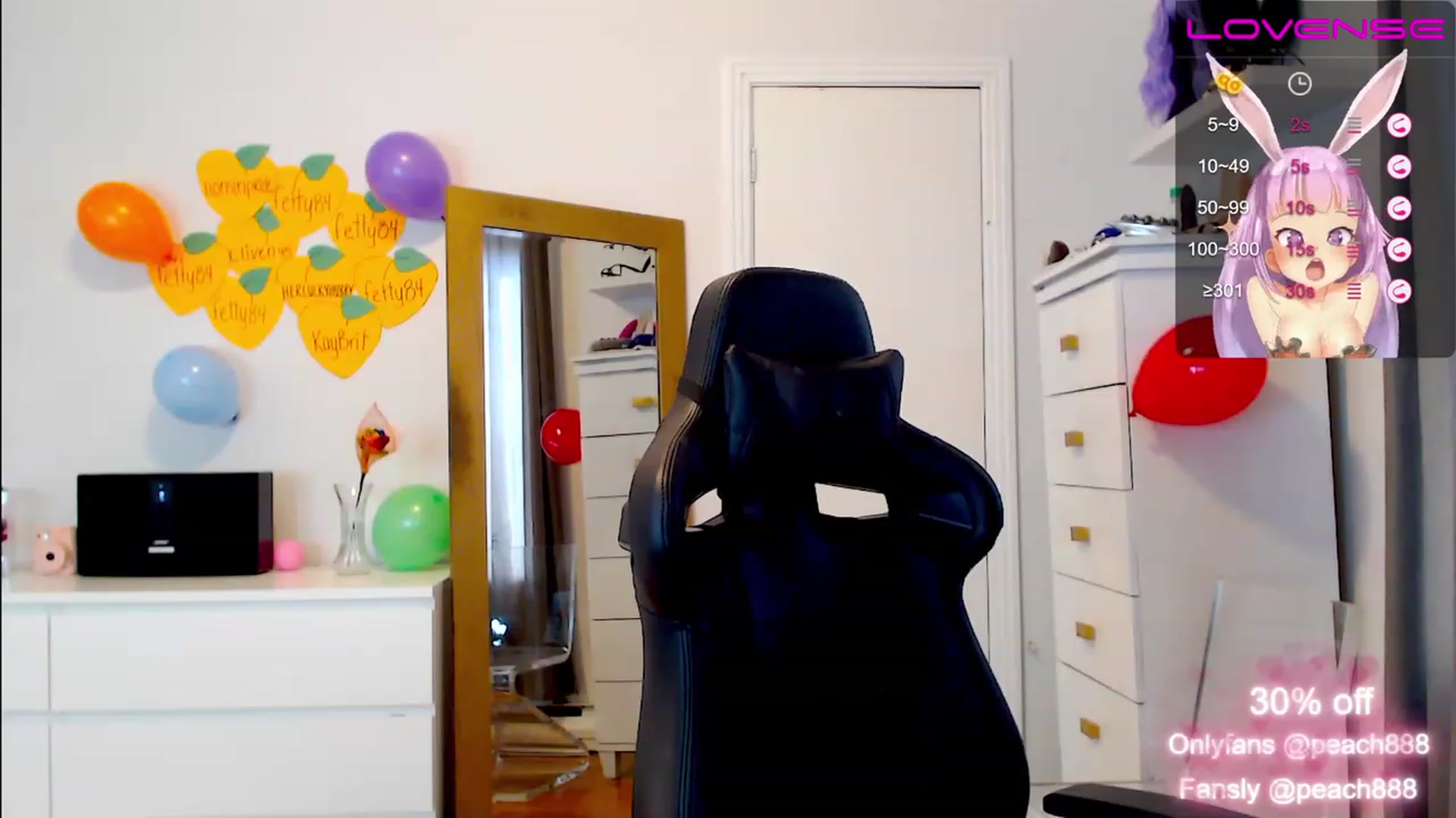 Gallery image thumbnail from Peach888's myfreecams stream on, 11/26/2022, 18:32 image 15 of 20