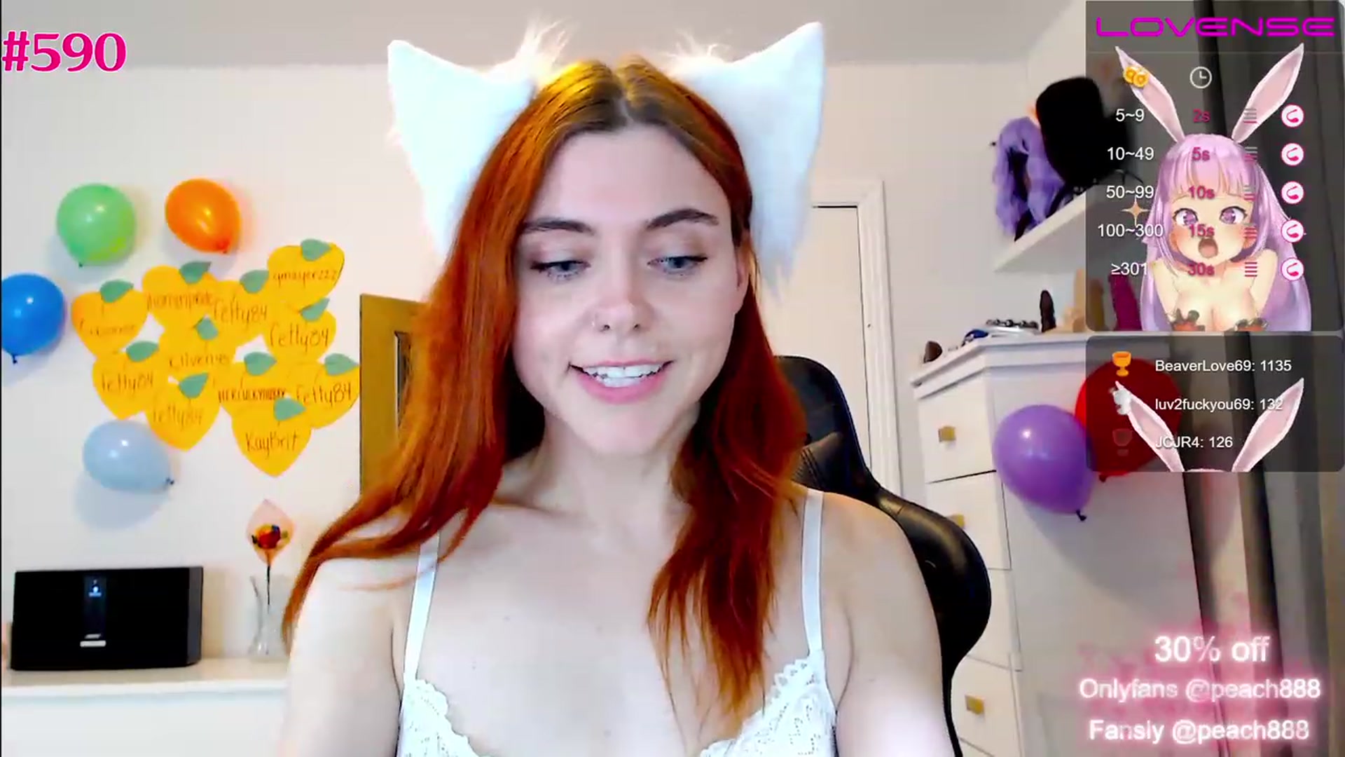 Gallery image thumbnail from Peach888's myfreecams stream on, 11/28/2022, 20:00 image 16 of 20