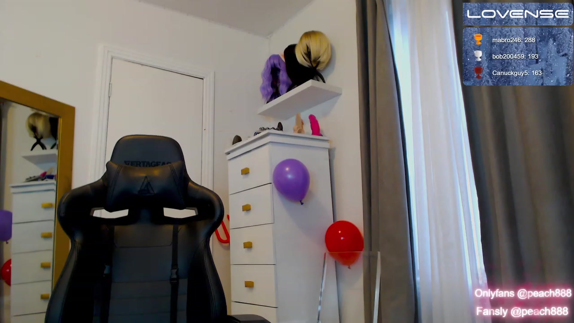 Gallery image thumbnail from Peach888's myfreecams stream on, 12/03/2022, 17:50 image 13 of 20