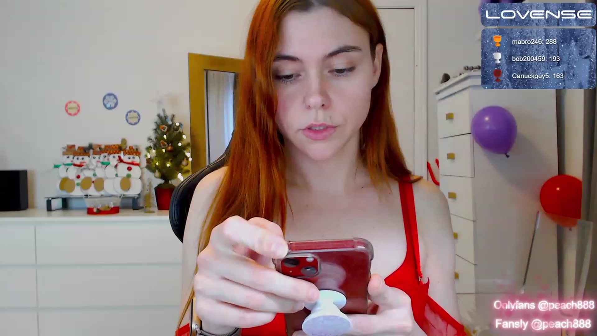 Gallery image thumbnail from Peach888's myfreecams stream on, 12/03/2022, 17:50 image 12 of 20